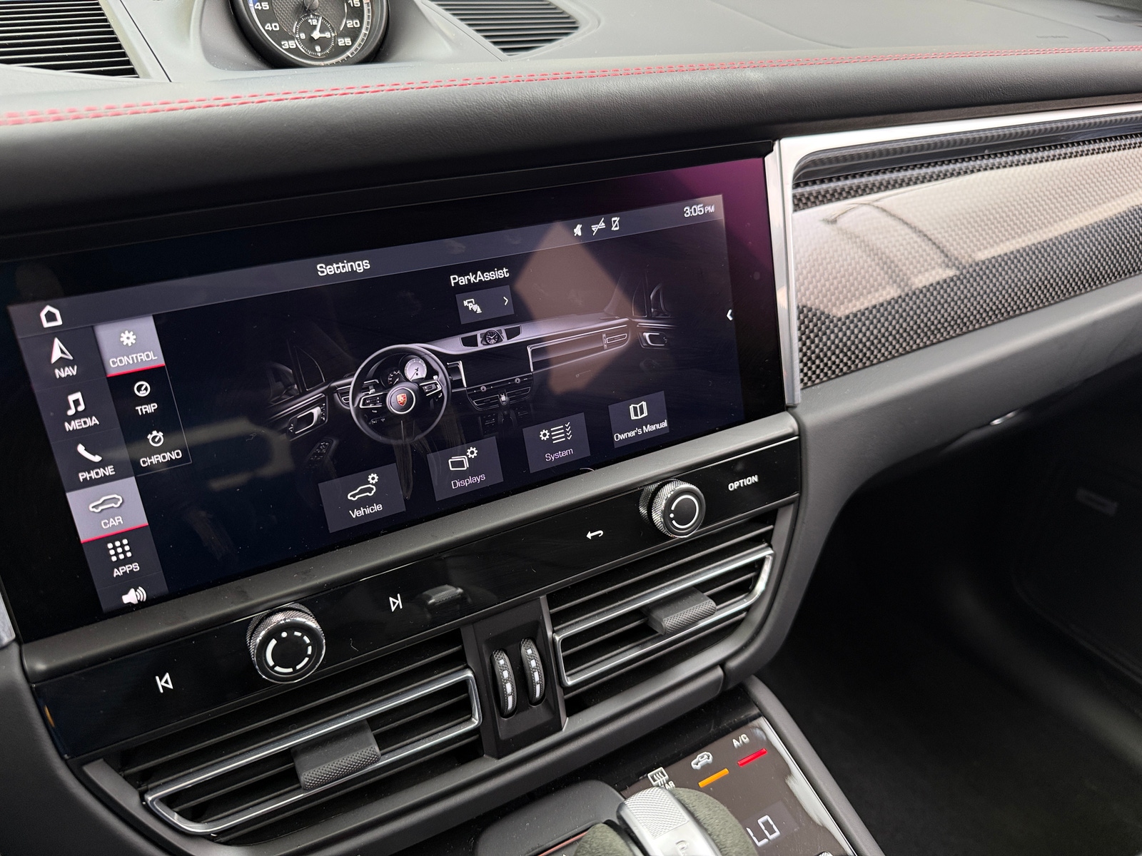 Thumbnail: 2025 Porsche Macan - 3