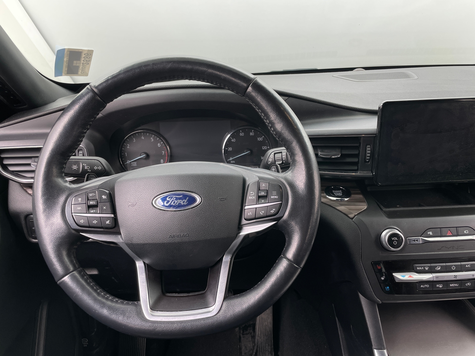 Thumbnail: 2020 Ford Explorer - 4