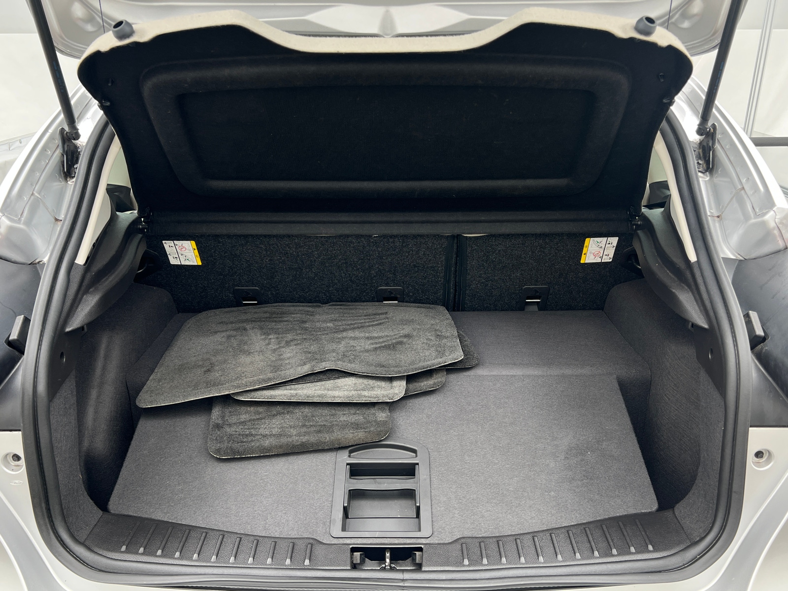 Thumbnail: 2017 Ford Focus - 7