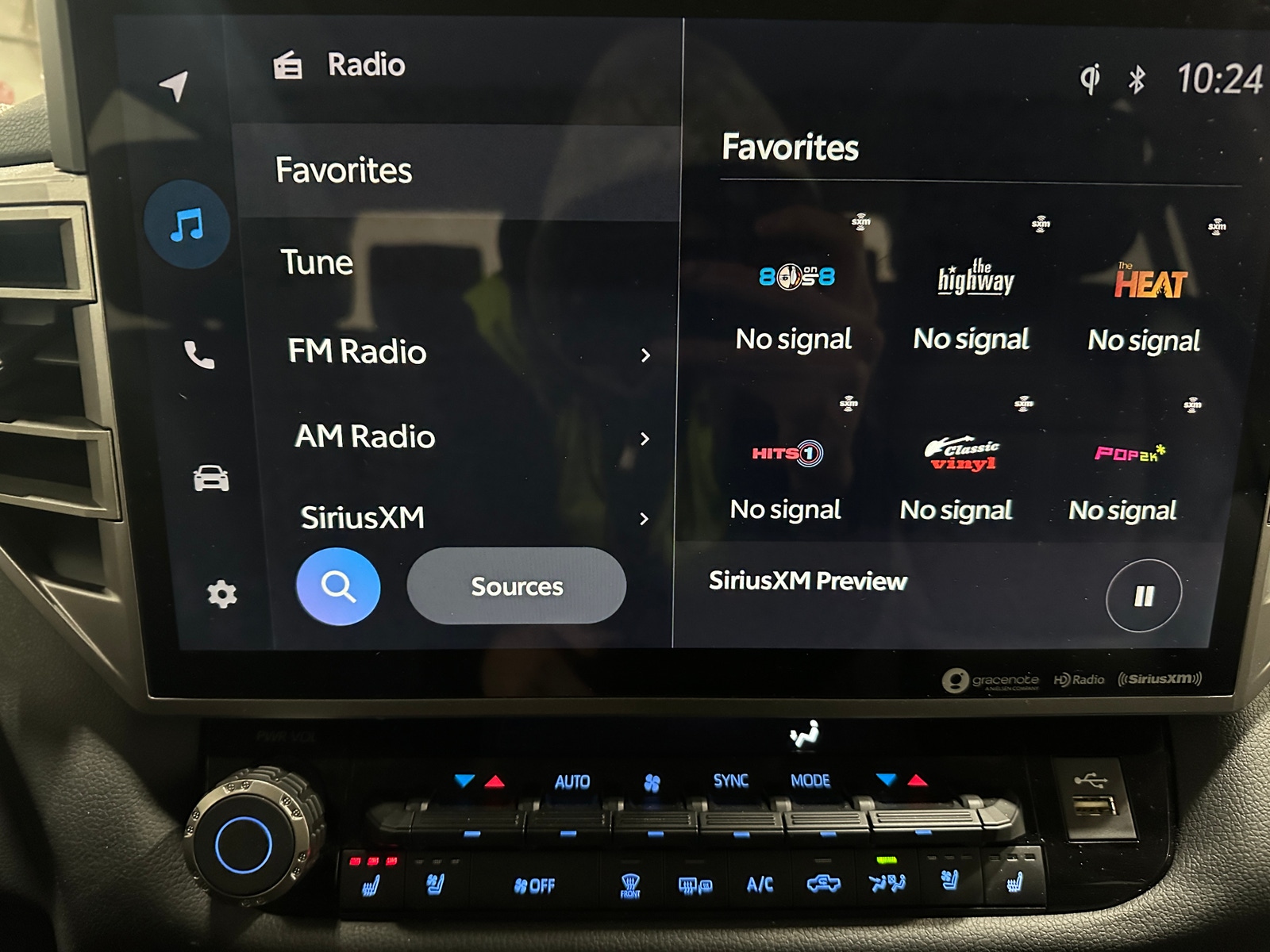 Thumbnail: 2023 Toyota Tundra - 3