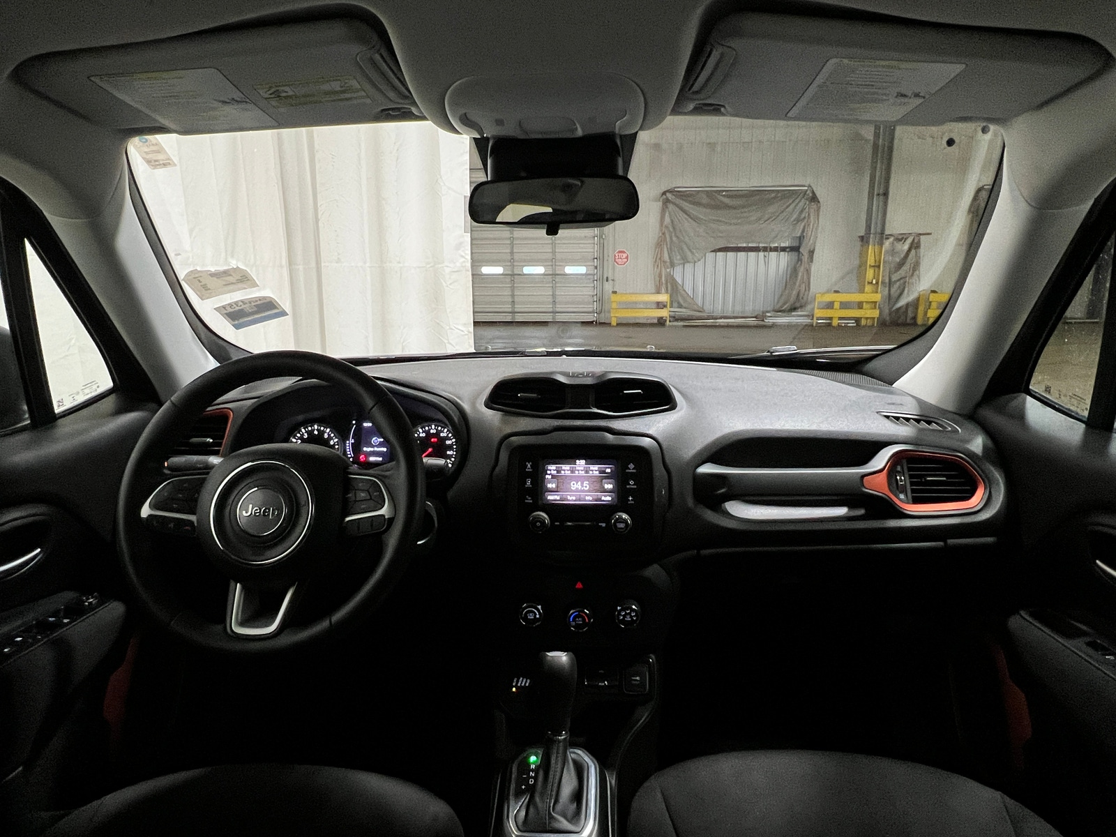 Thumbnail: 2020 Jeep Renegade - 3