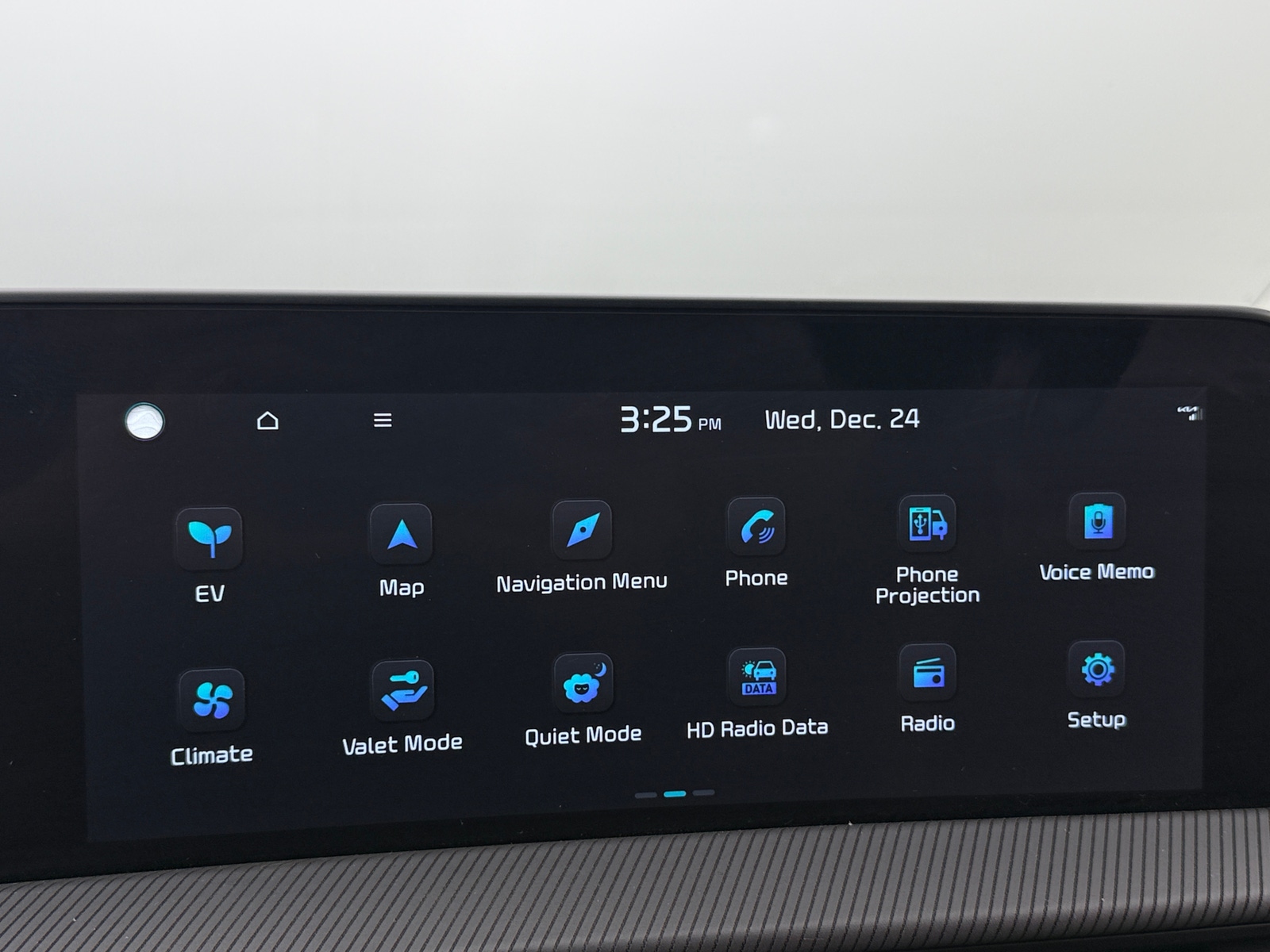 Thumbnail: 2023 Kia EV6 - 3