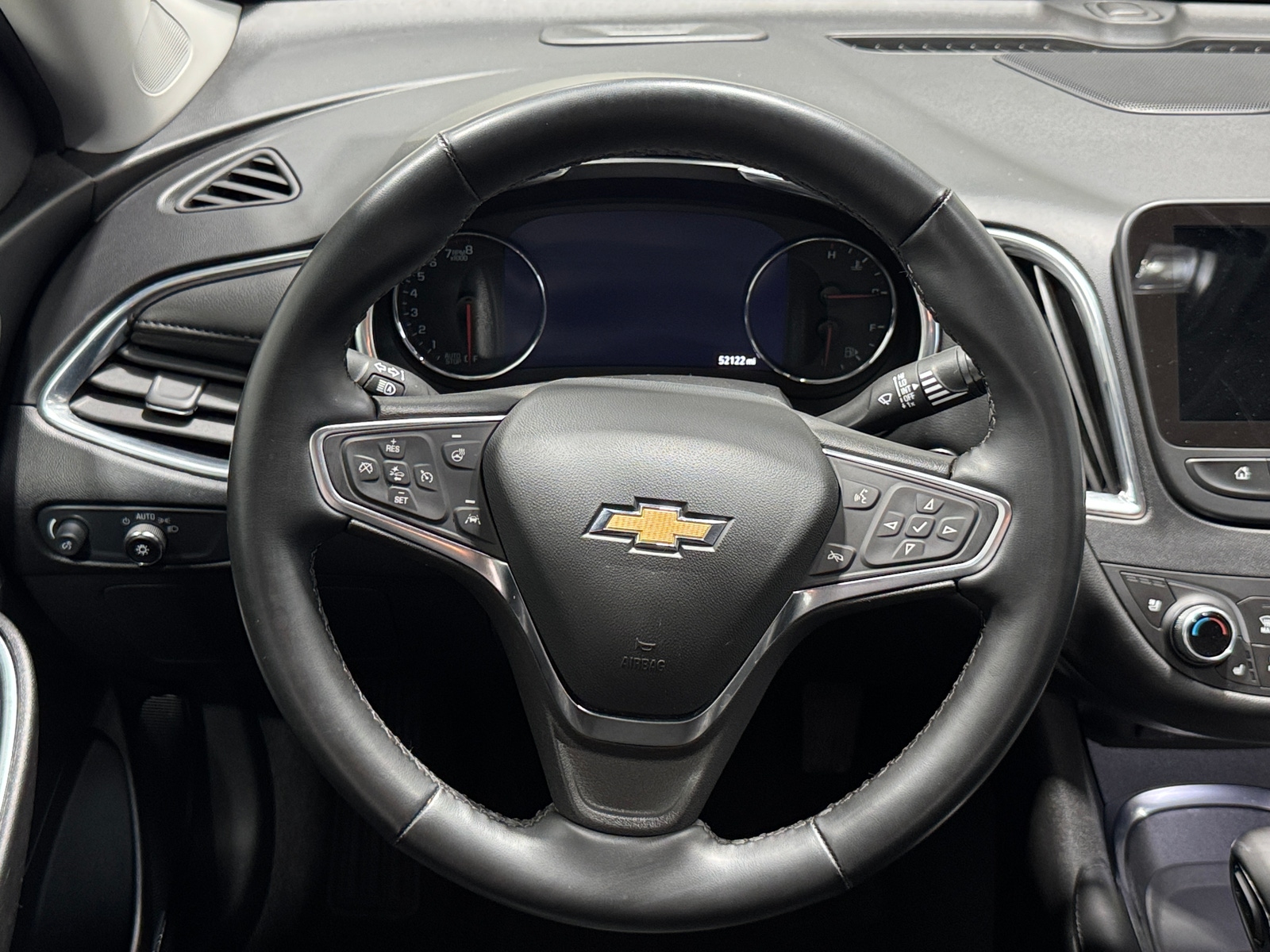 Thumbnail: 2024 Chevrolet Malibu - 4