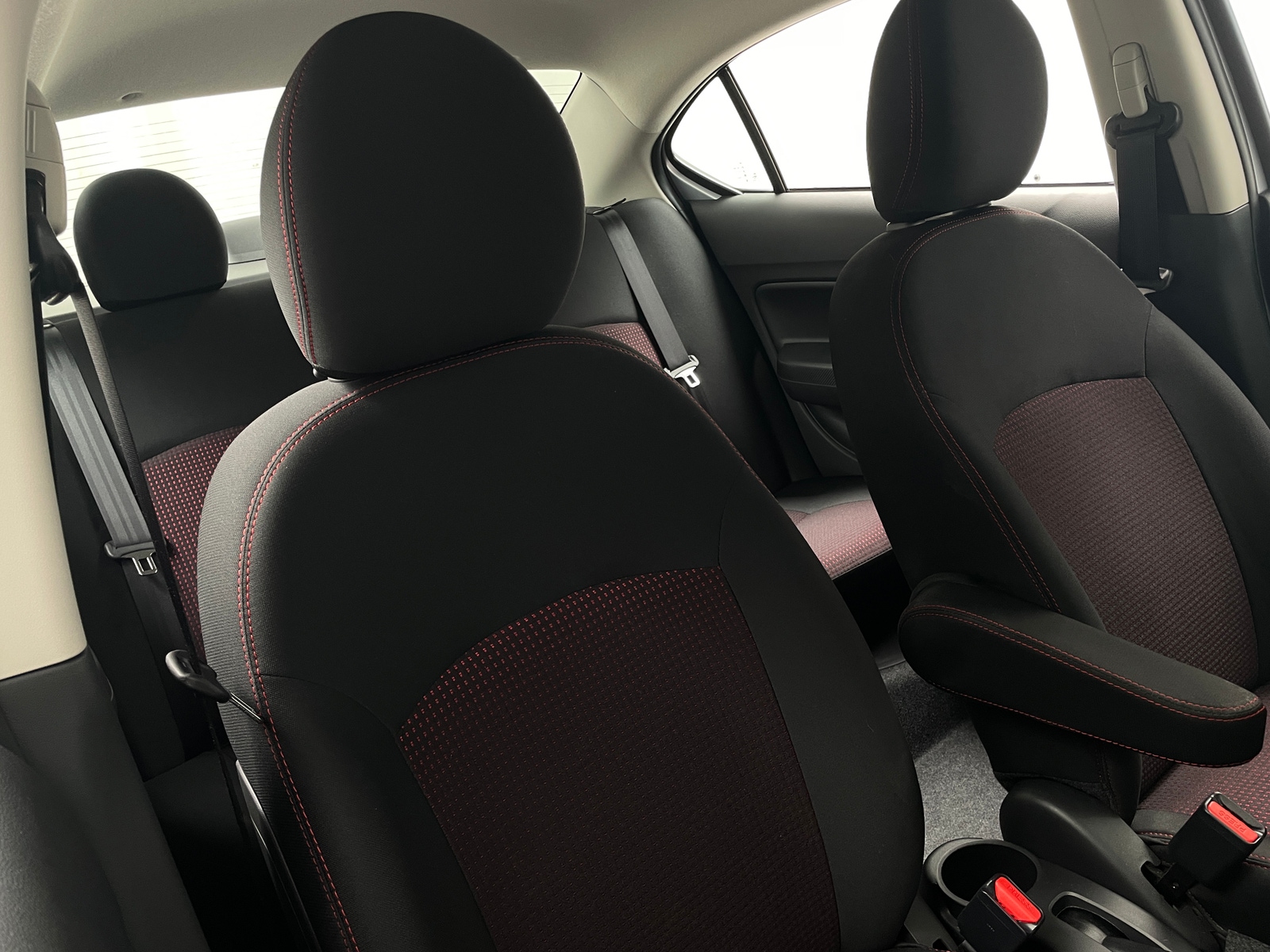 Thumbnail: 2024 Mitsubishi Mirage G4 - 2