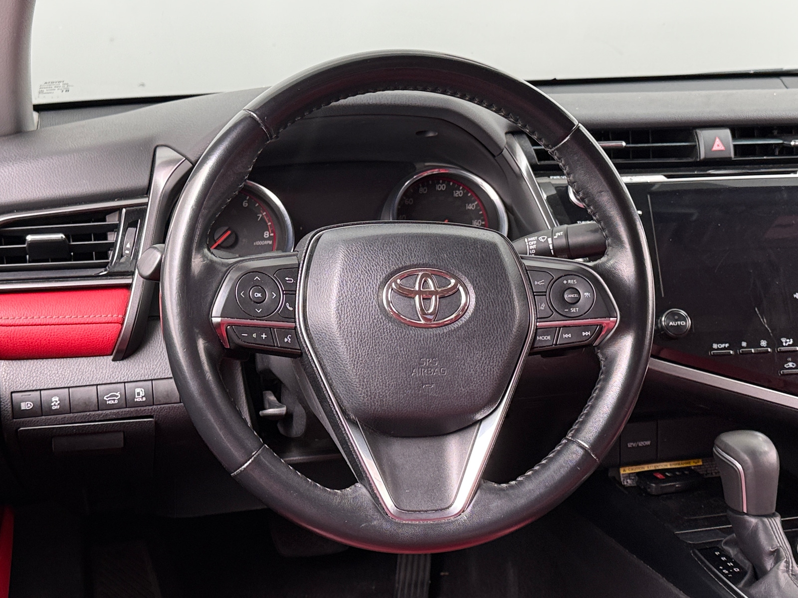 Thumbnail: 2019 Toyota Camry - 4