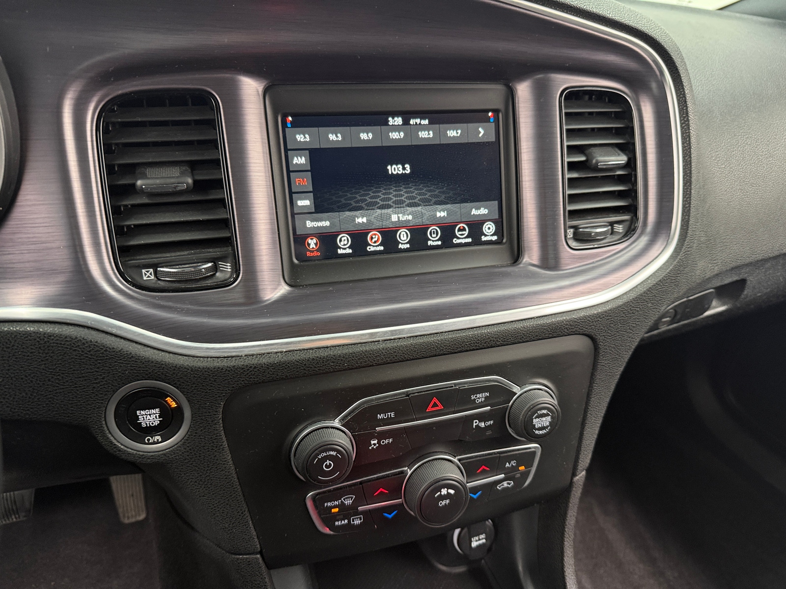 Thumbnail: 2018 Dodge Charger - 4