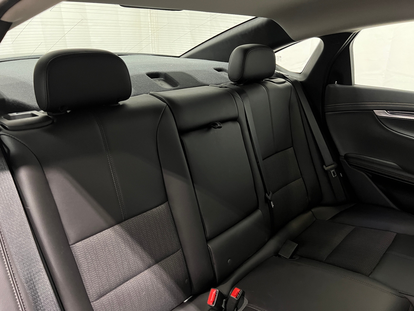 Thumbnail: 2016 Chevrolet Impala - 5