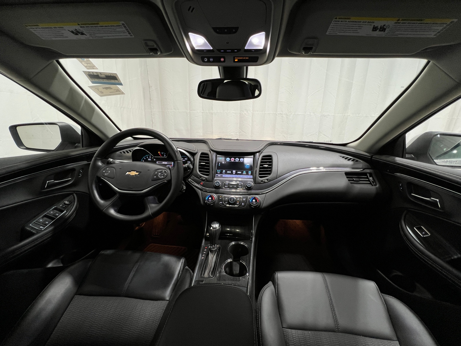 Thumbnail: 2016 Chevrolet Impala - 2