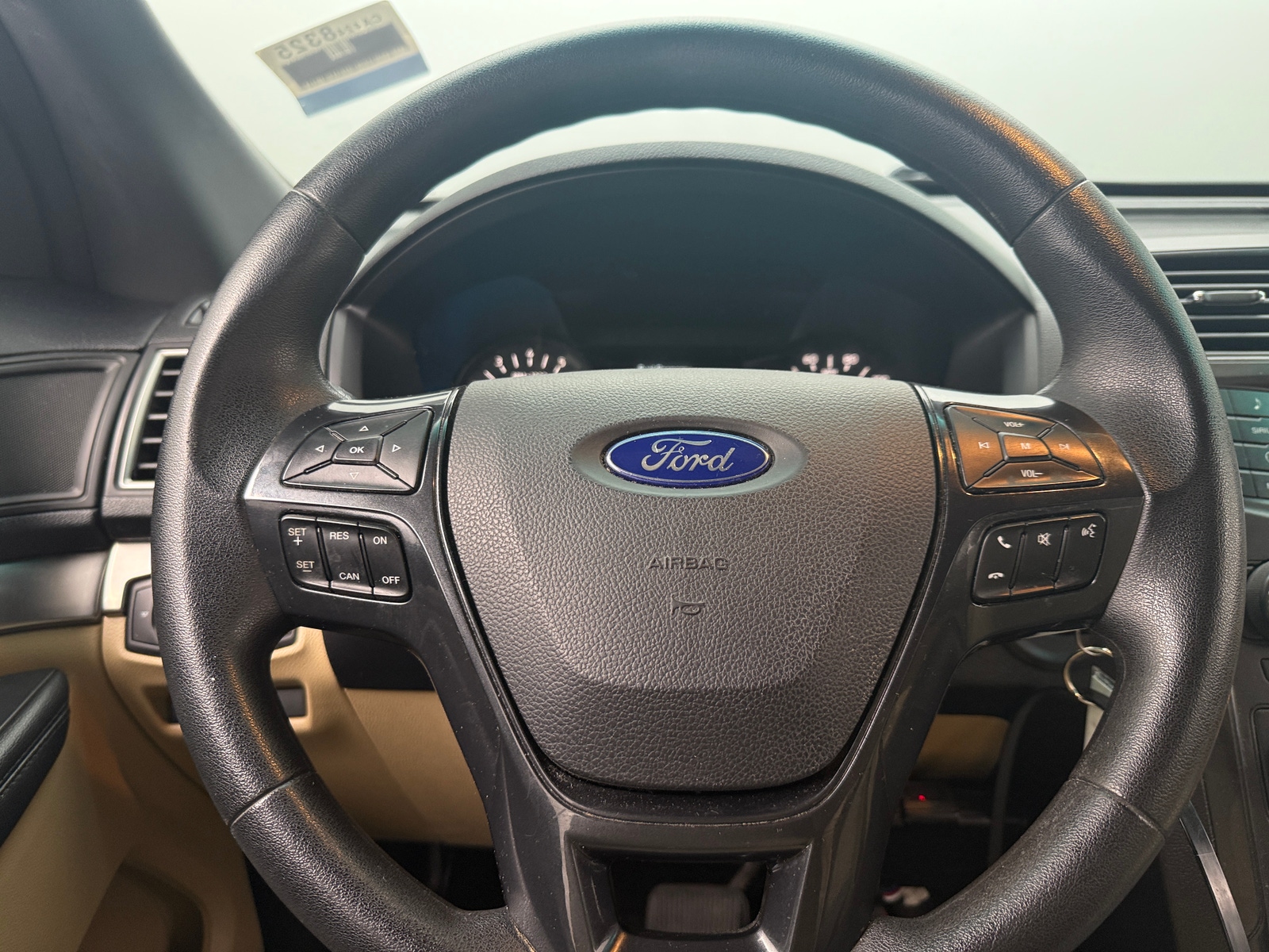 Thumbnail: 2016 Ford Explorer - 5