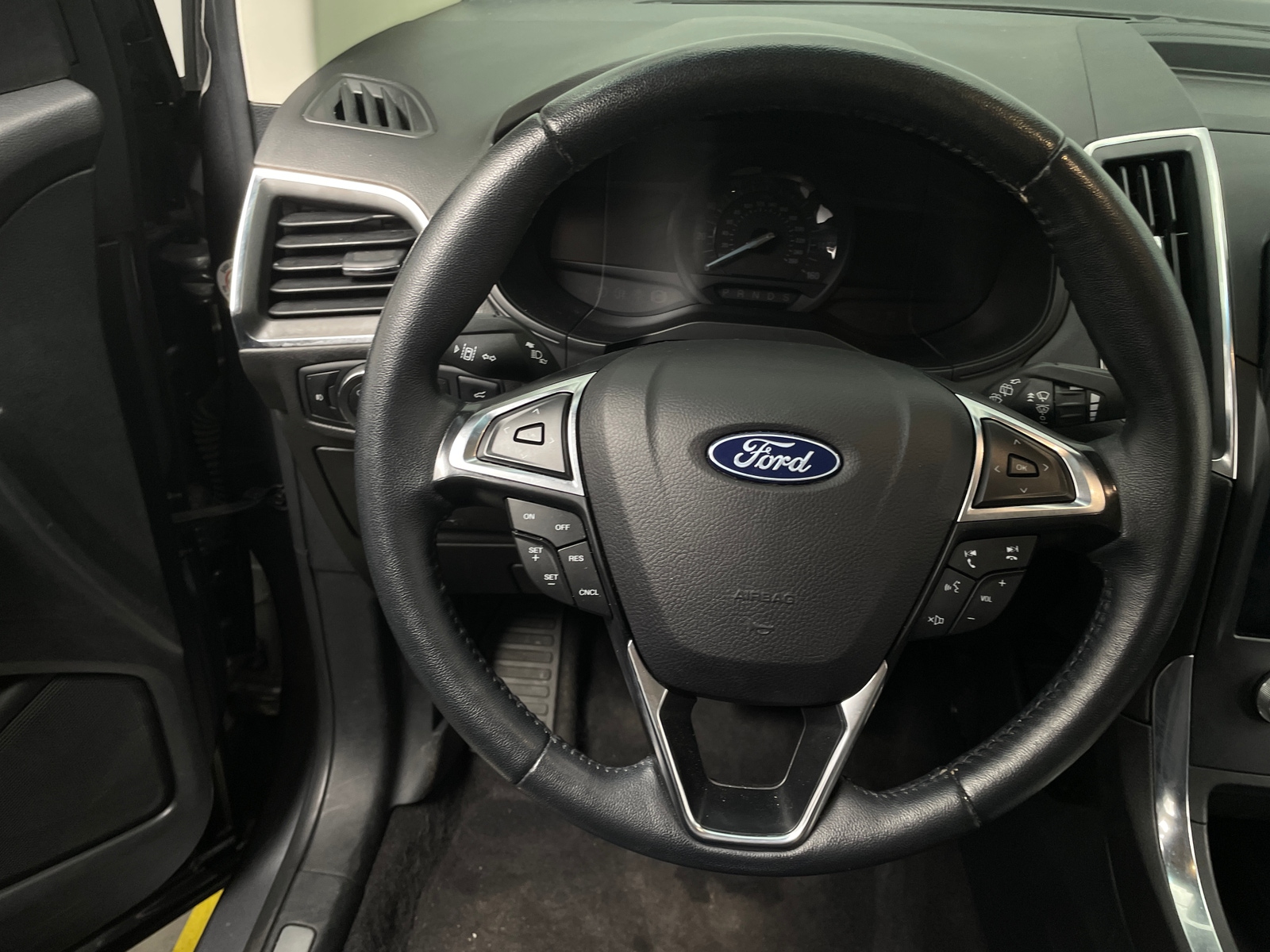 Thumbnail: 2024 Ford Edge - 4