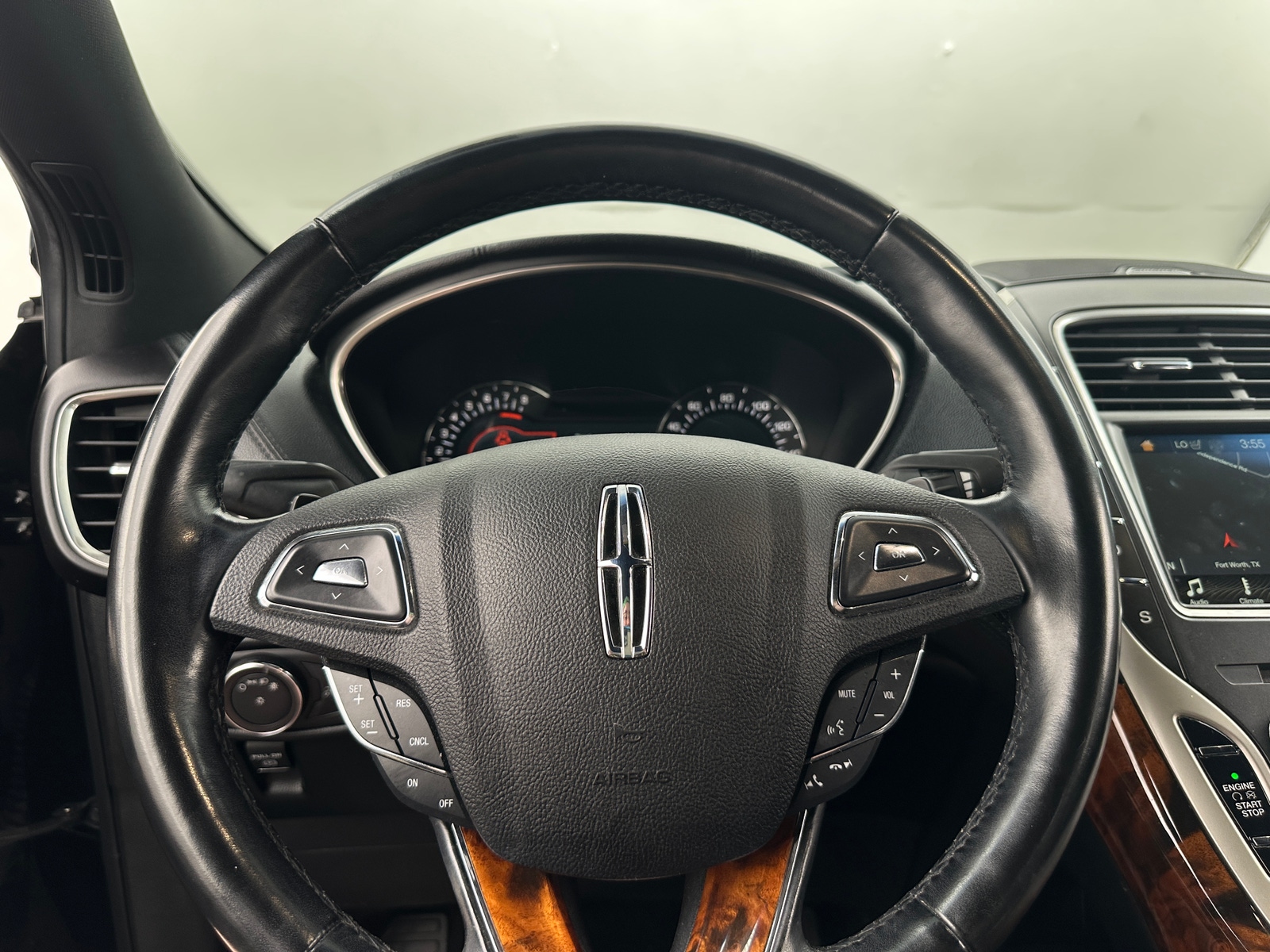 Thumbnail: 2018 Lincoln MKX - 4