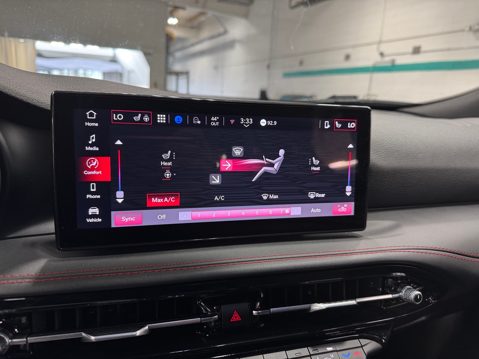 Thumbnail: 2025 Dodge Hornet - 4