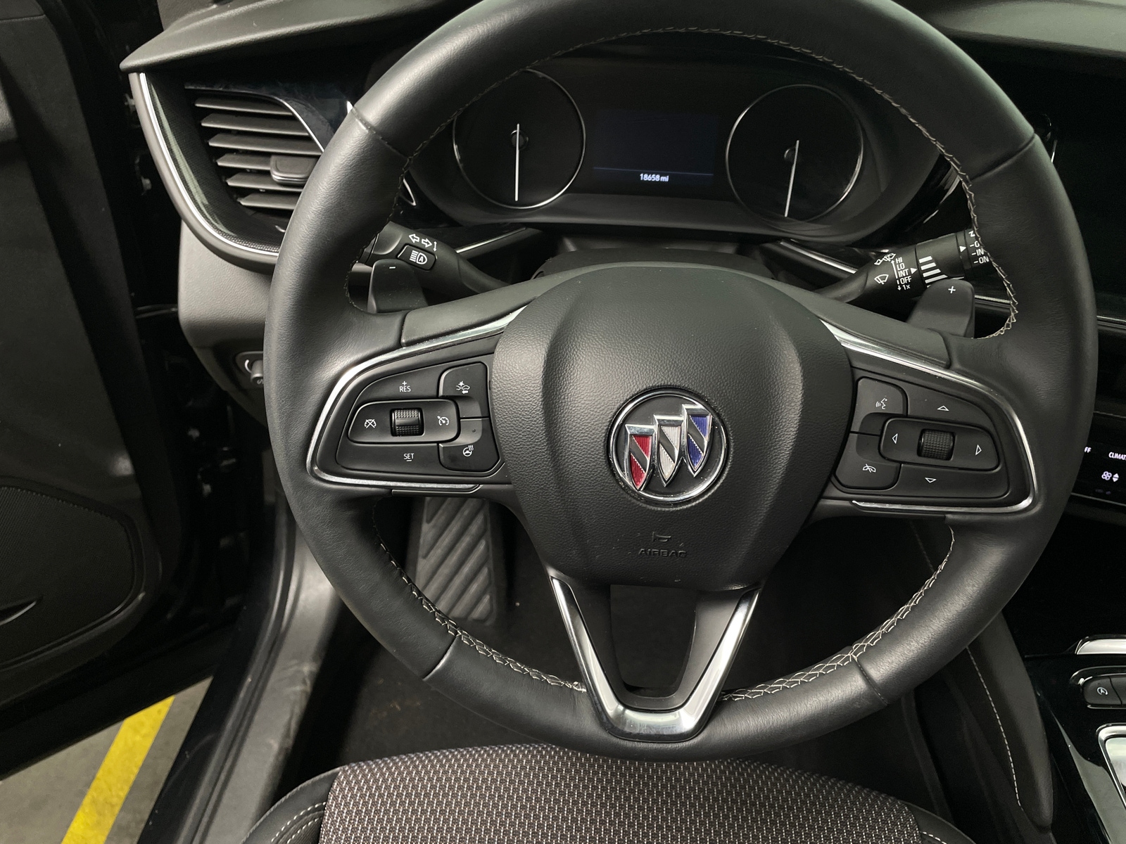 Thumbnail: 2023 Buick Envision - 5