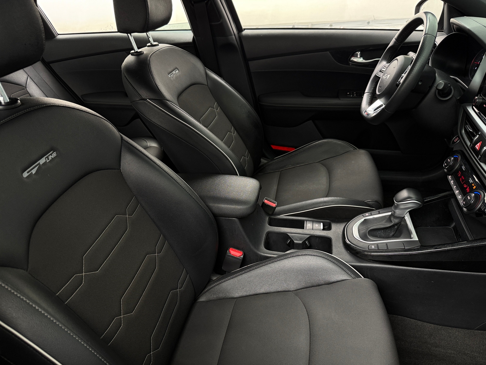 Thumbnail: 2024 Kia Forte - 2