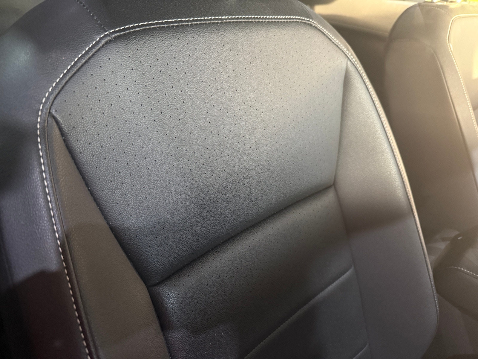 Thumbnail: 2021 Volkswagen Tiguan - 2