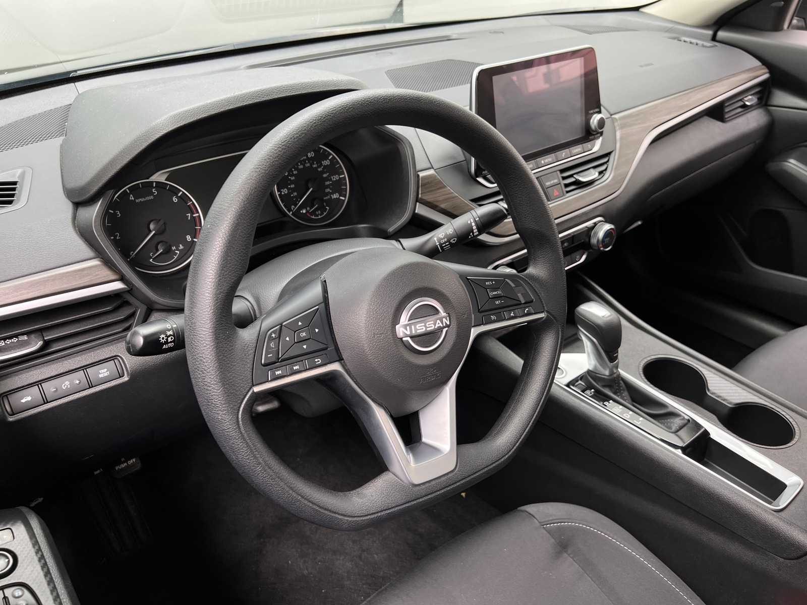 Thumbnail: 2025 Nissan Altima - 5