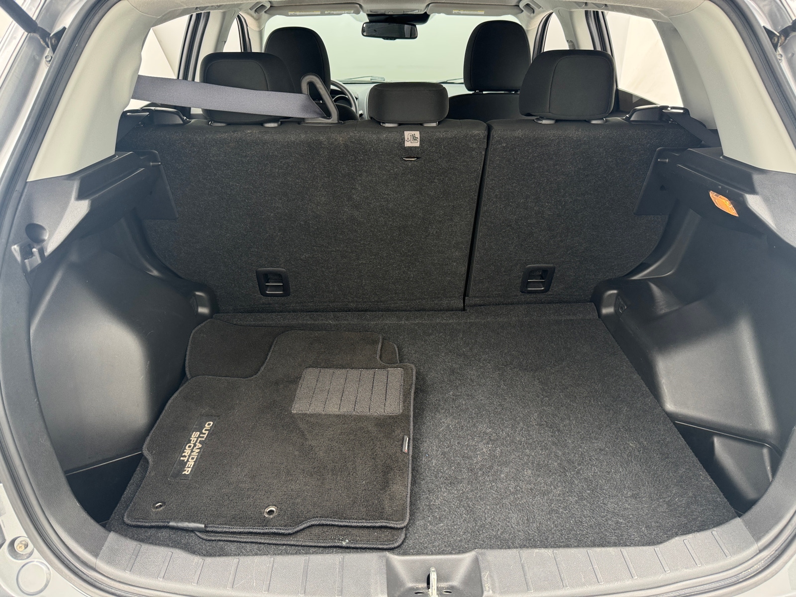 Thumbnail: 2023 Mitsubishi Outlander Sport - 7