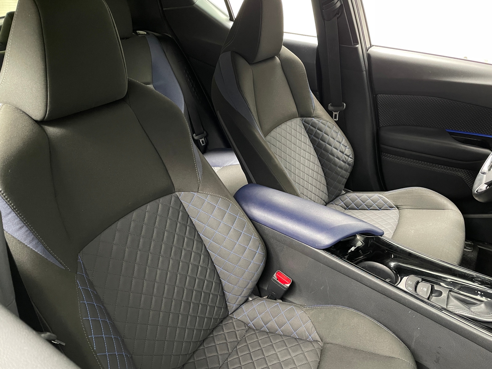 Thumbnail: 2021 Toyota C-HR - 2