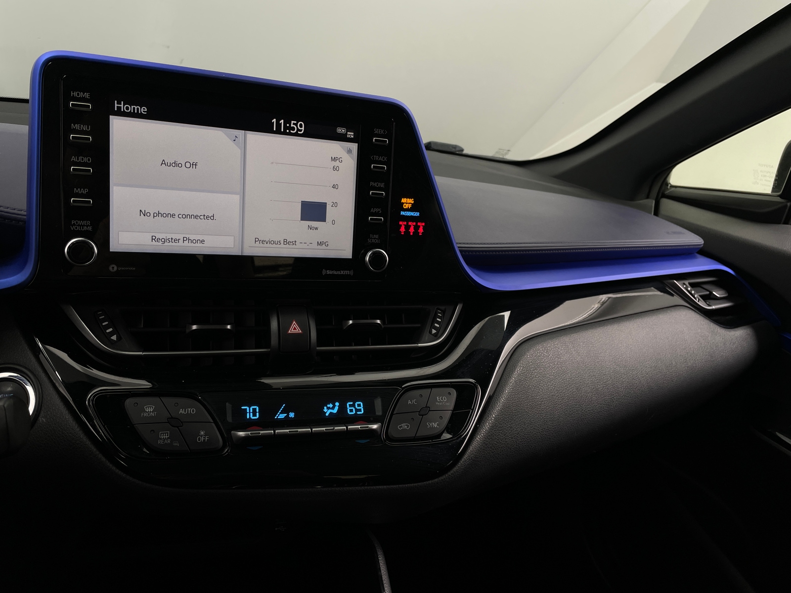 Thumbnail: 2021 Toyota C-HR - 4