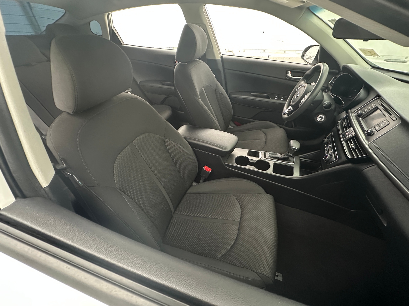 Thumbnail: 2016 Kia Optima - 2