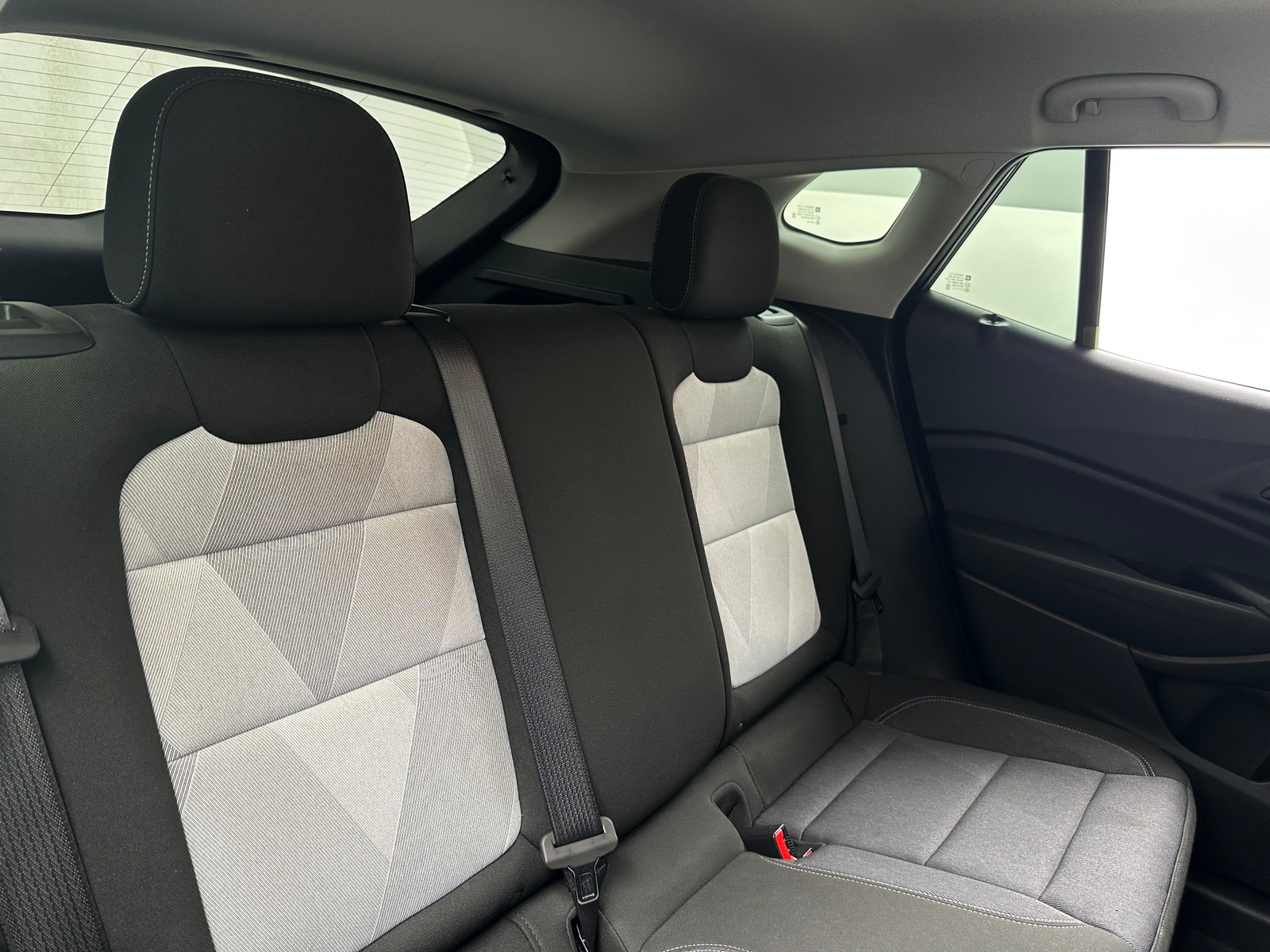 Thumbnail: 2025 Chevrolet Trax - 6