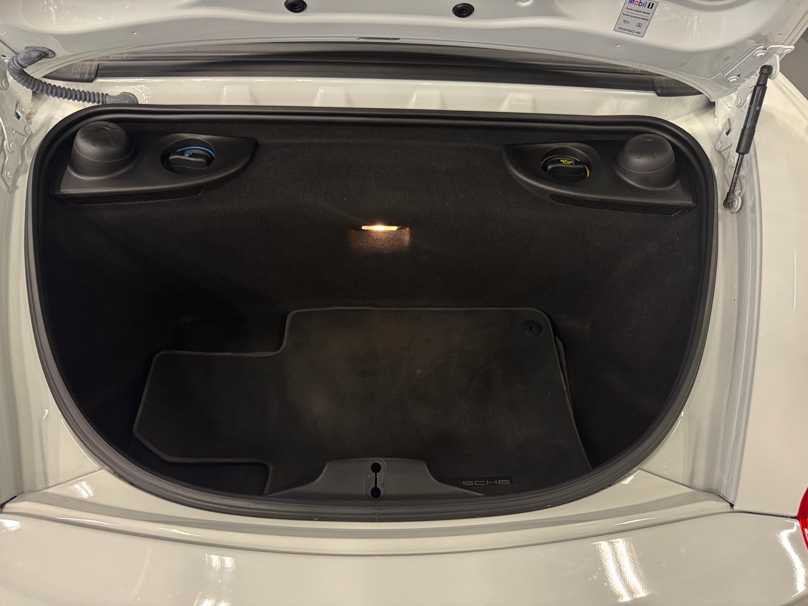 Thumbnail: 2015 Porsche Boxster - 5