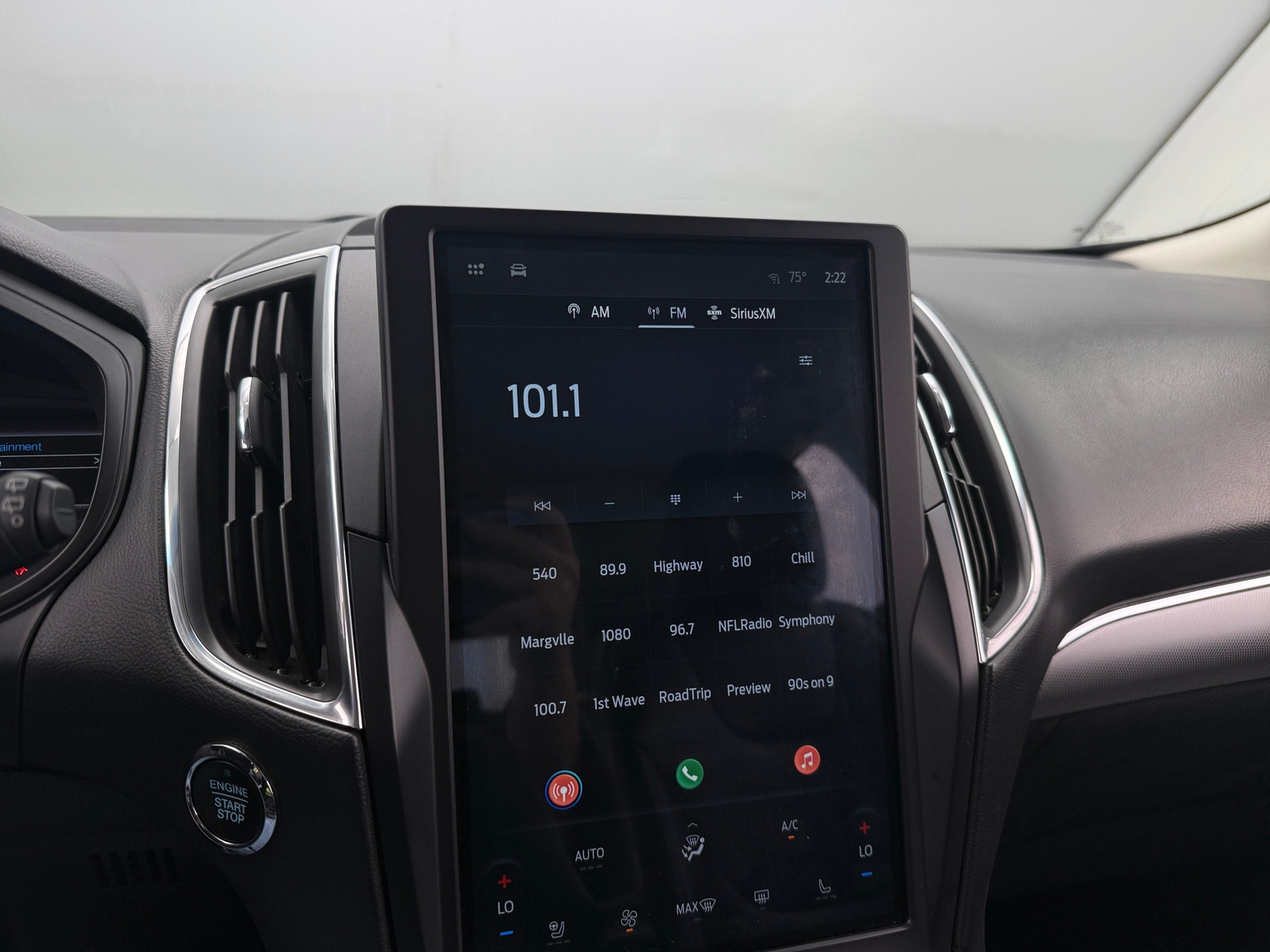 Thumbnail: 2022 Ford Edge - 3