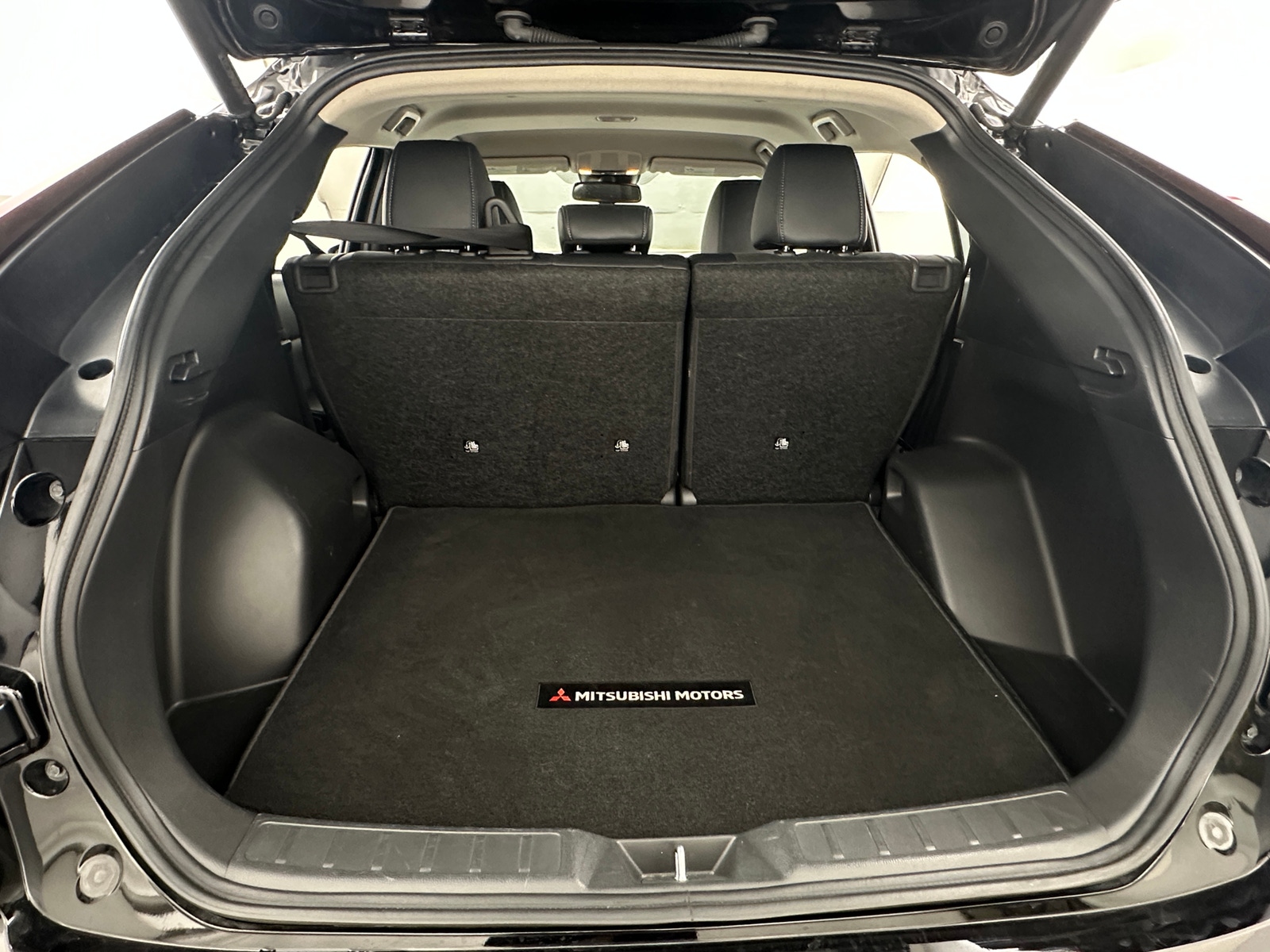 Thumbnail: 2025 Mitsubishi Eclipse Cross - 7