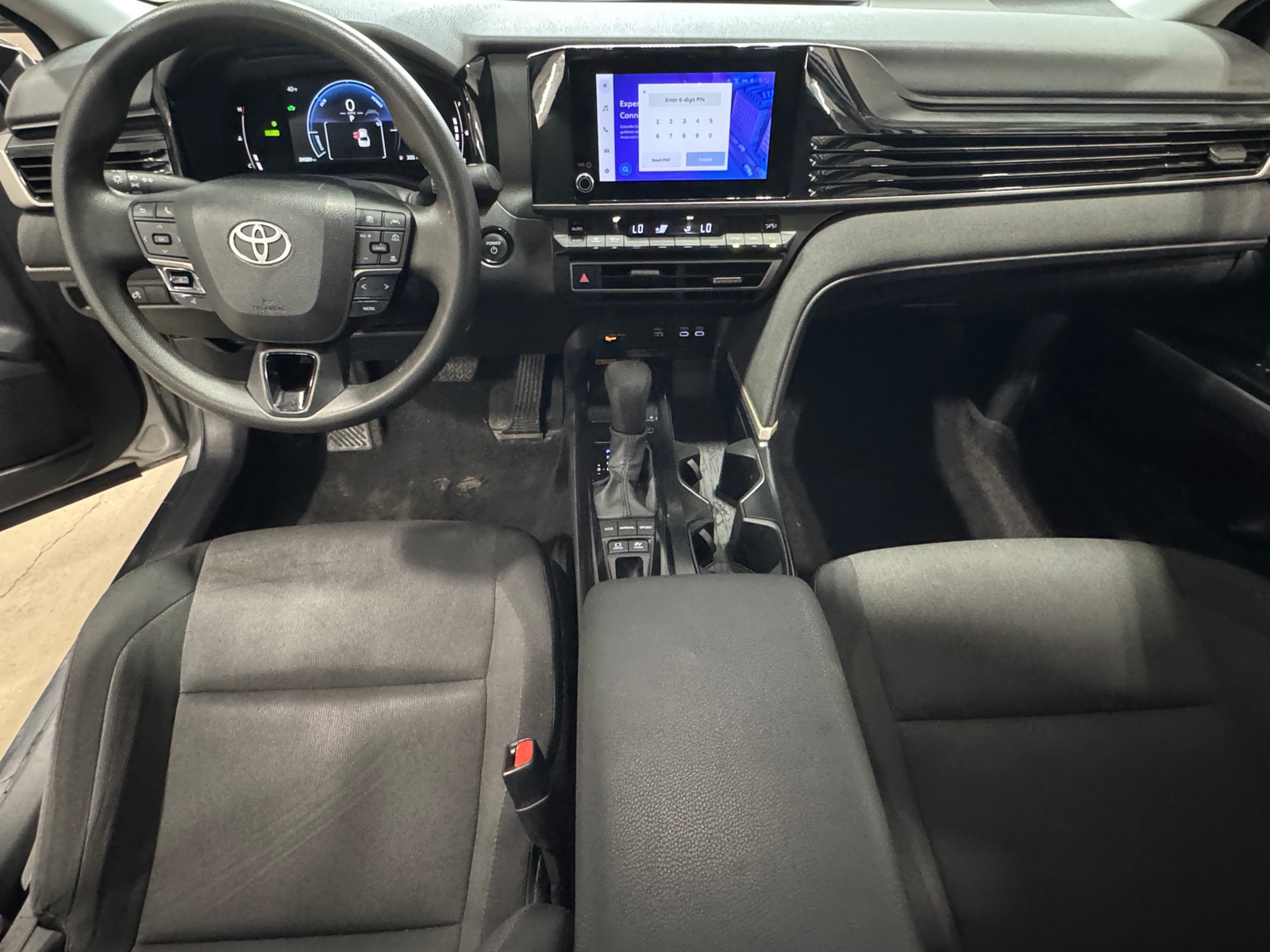 Thumbnail: 2025 Toyota Camry - 3