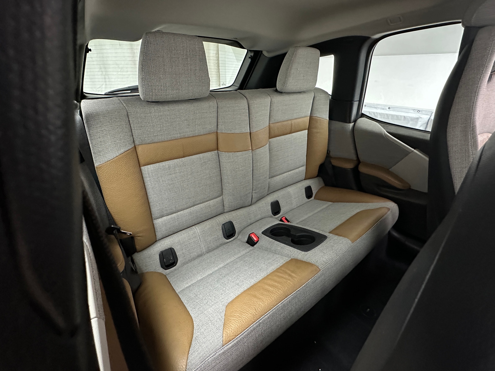 Thumbnail: 2015 BMW i3 - 6