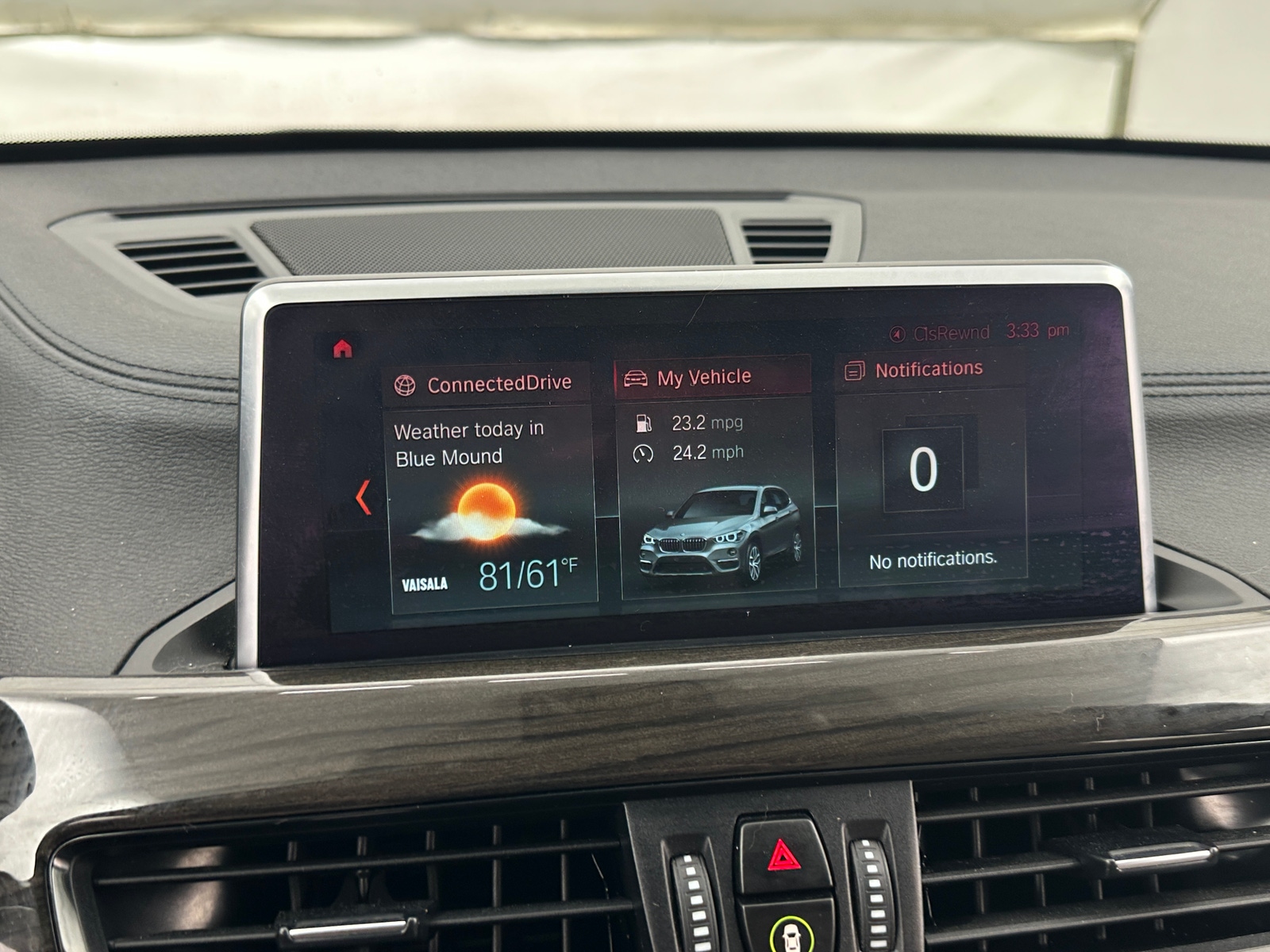 Thumbnail: 2022 BMW X1 - 3