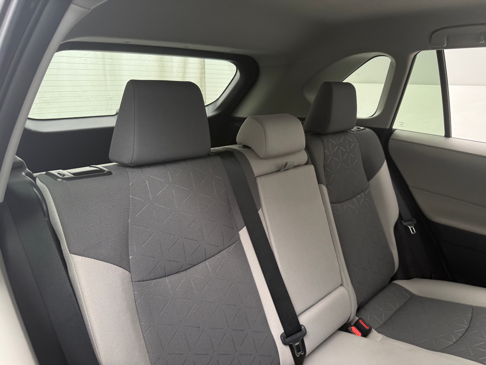 Thumbnail: 2020 Toyota RAV4 - 6