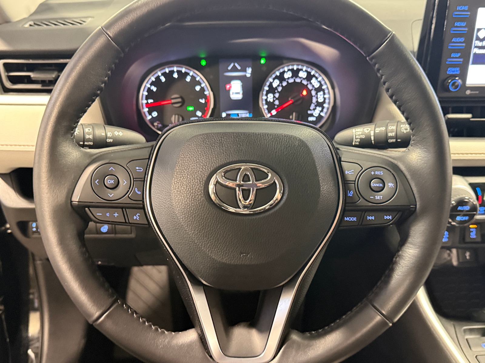 Thumbnail: 2020 Toyota RAV4 - 5