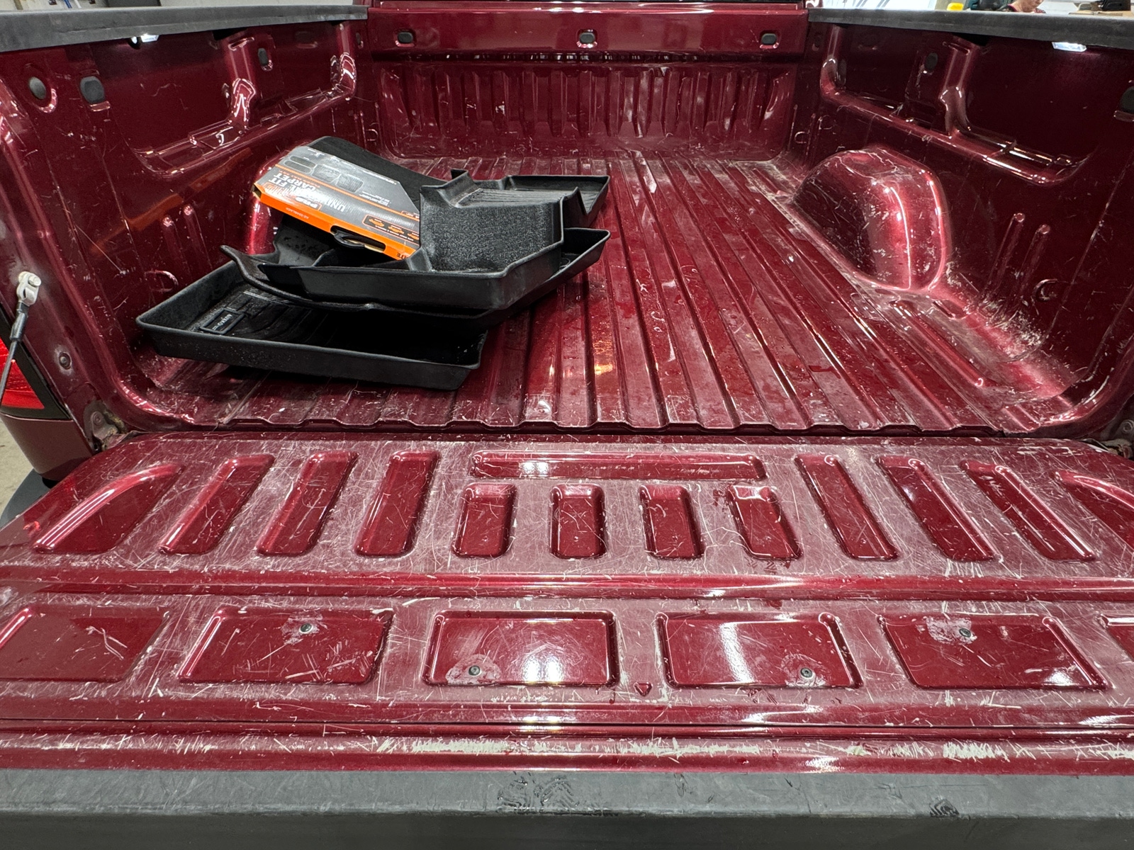 Thumbnail: 2015 Chevrolet Silverado 1500 - 6