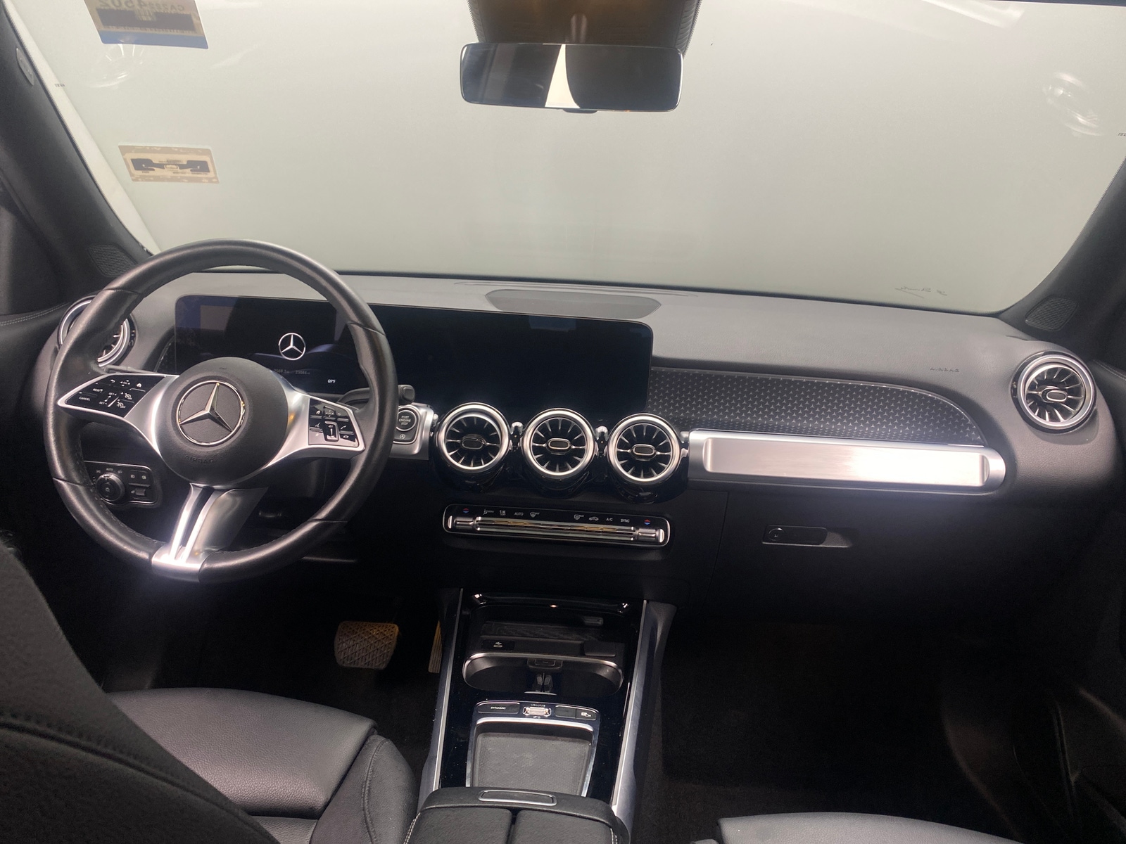 Thumbnail: 2024 Mercedes-Benz GLB - 2