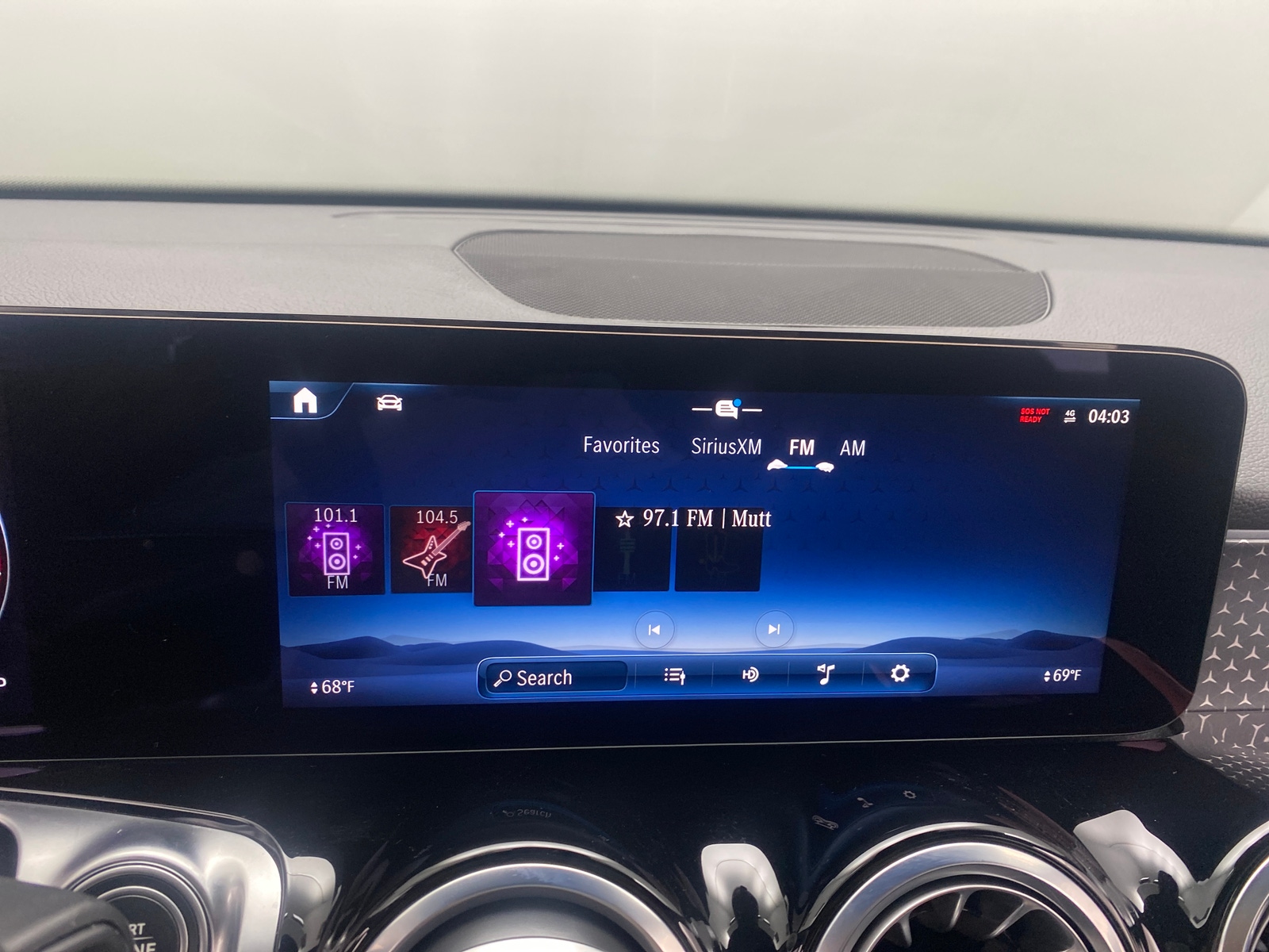 Thumbnail: 2024 Mercedes-Benz GLB - 3