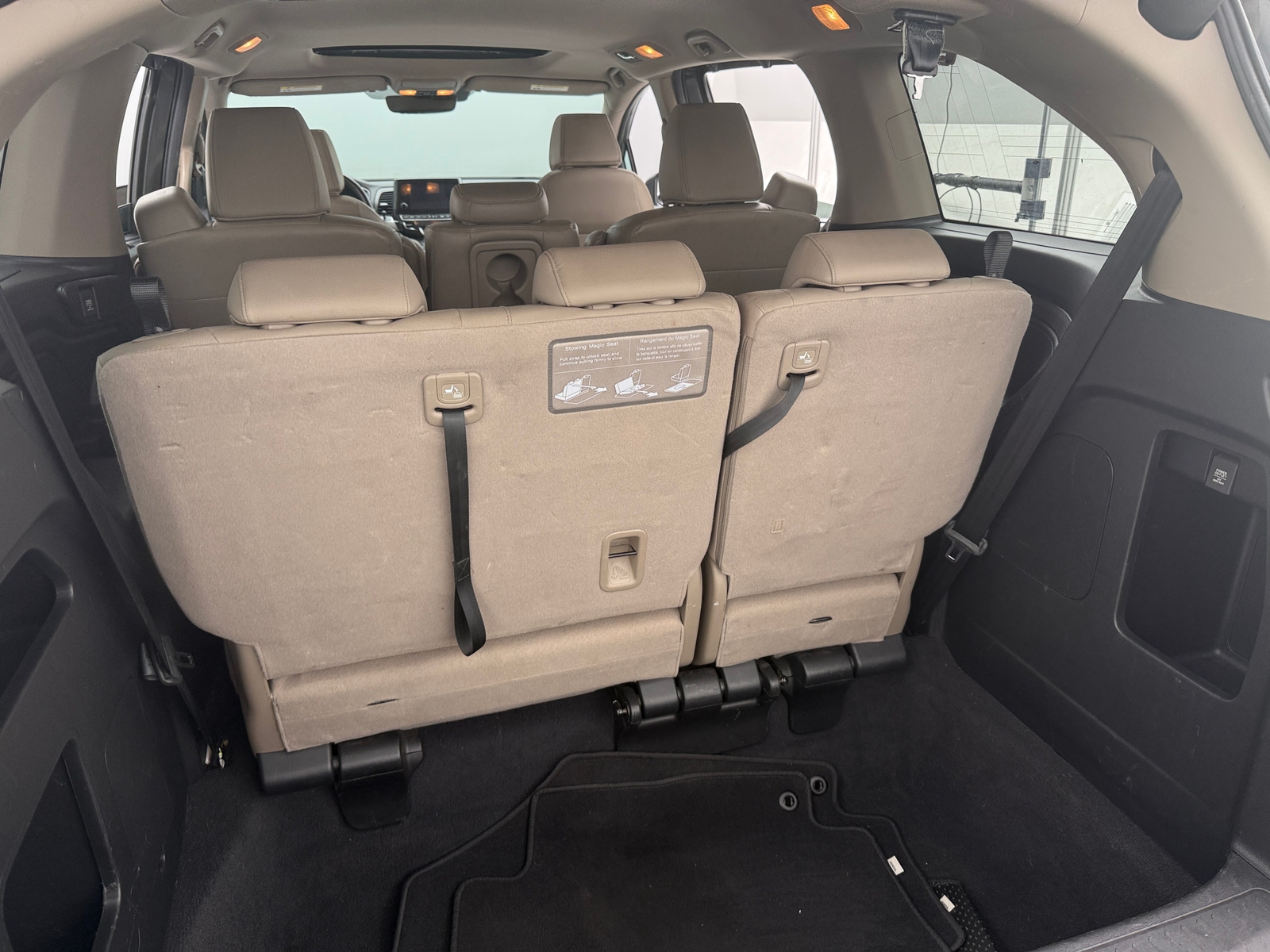 Thumbnail: 2019 Honda Odyssey - 6