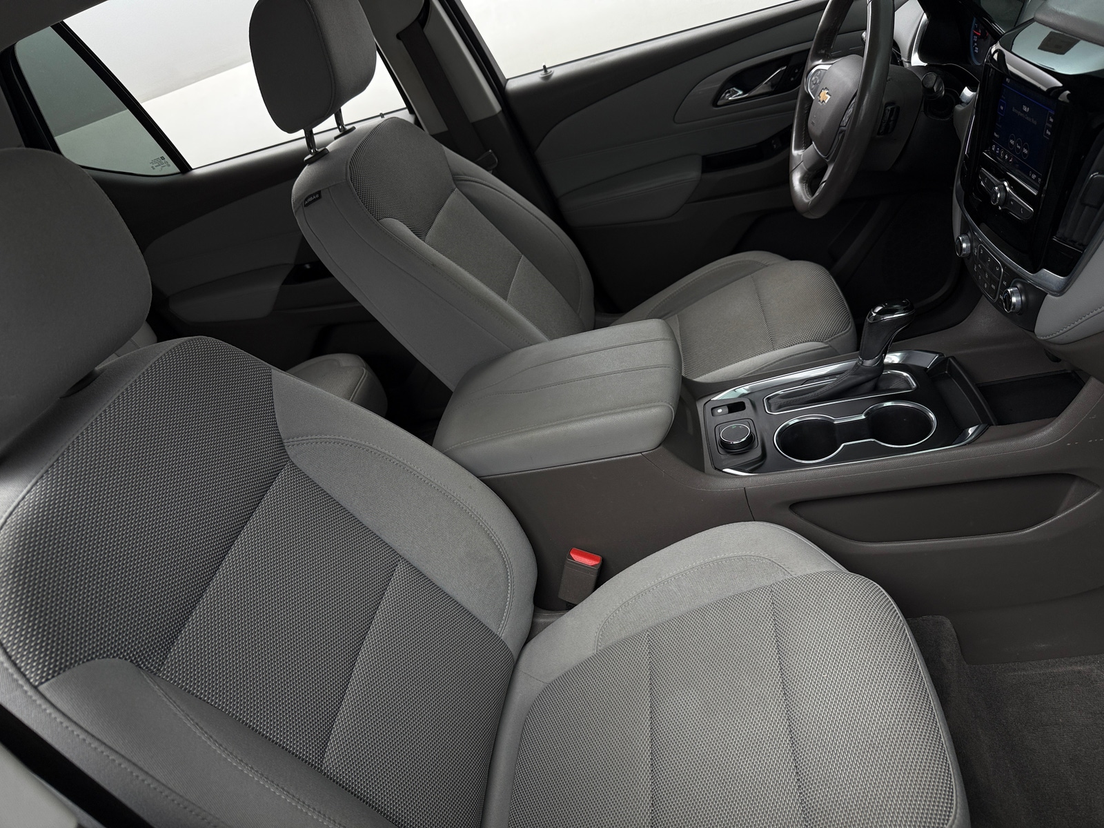 Thumbnail: 2020 Chevrolet Traverse - 2