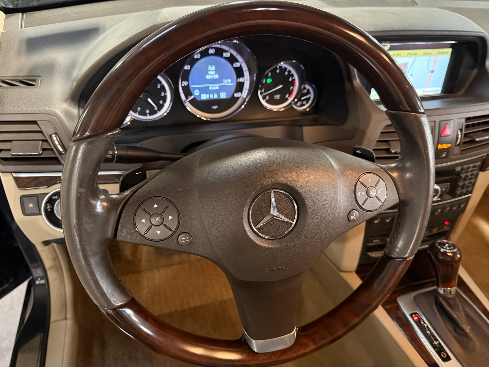 Thumbnail: 2011 Mercedes-Benz E-Class - 4