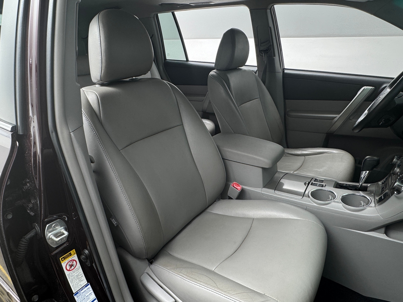 Thumbnail: 2013 Toyota Highlander - 2