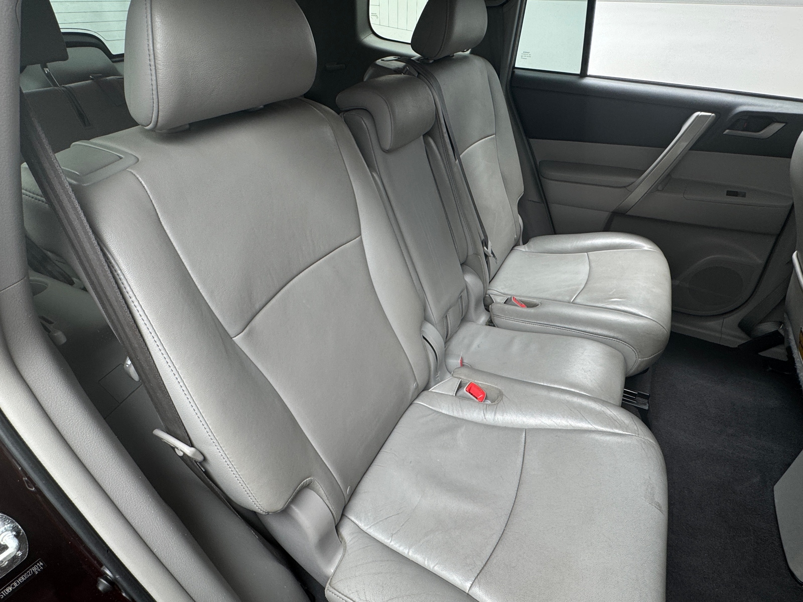 Thumbnail: 2013 Toyota Highlander - 6