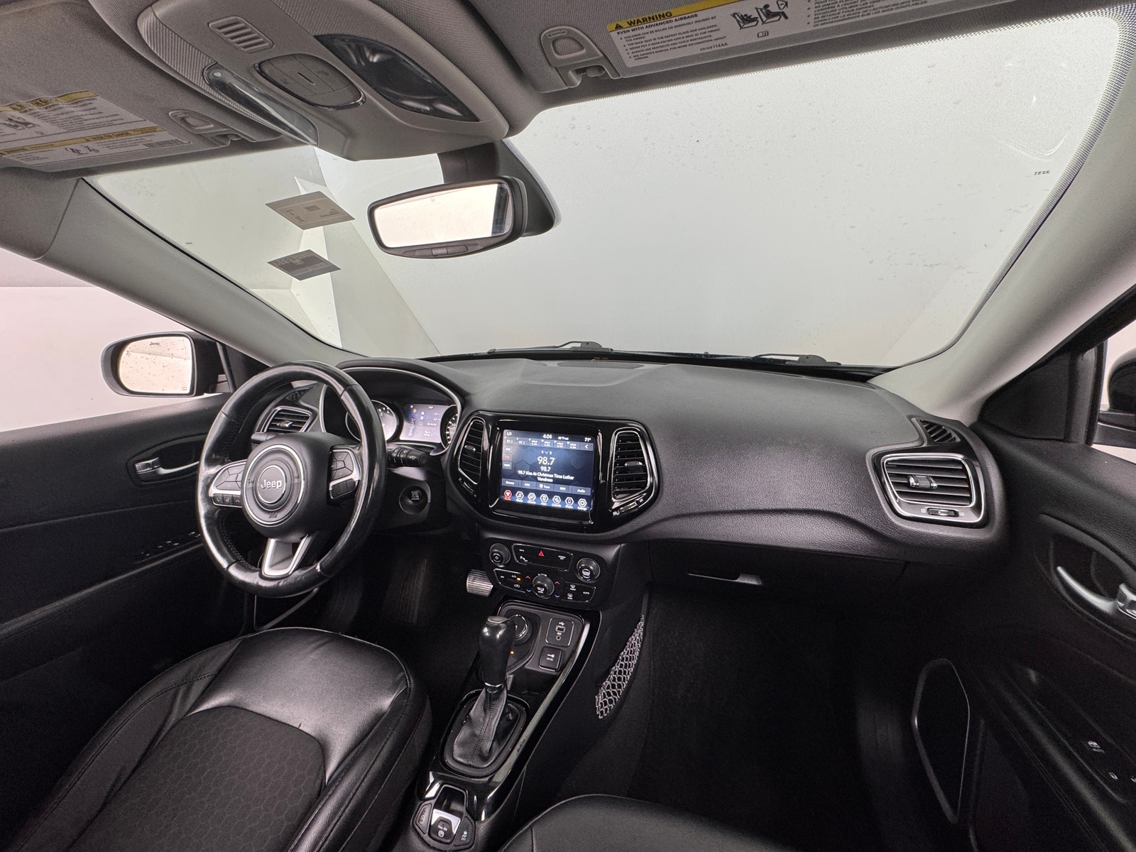 Thumbnail: 2018 Jeep Compass - 3