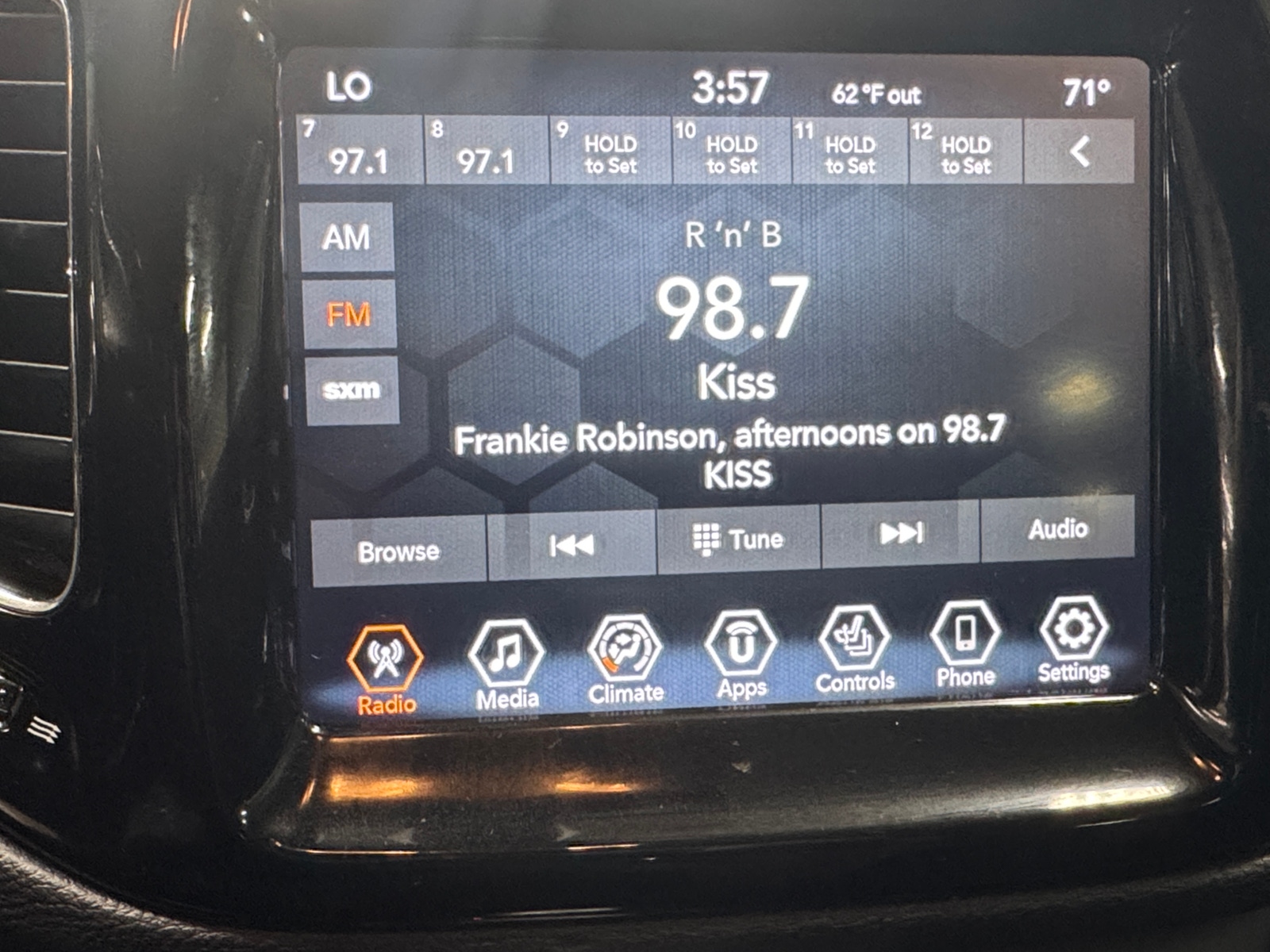 Thumbnail: 2018 Jeep Compass - 4