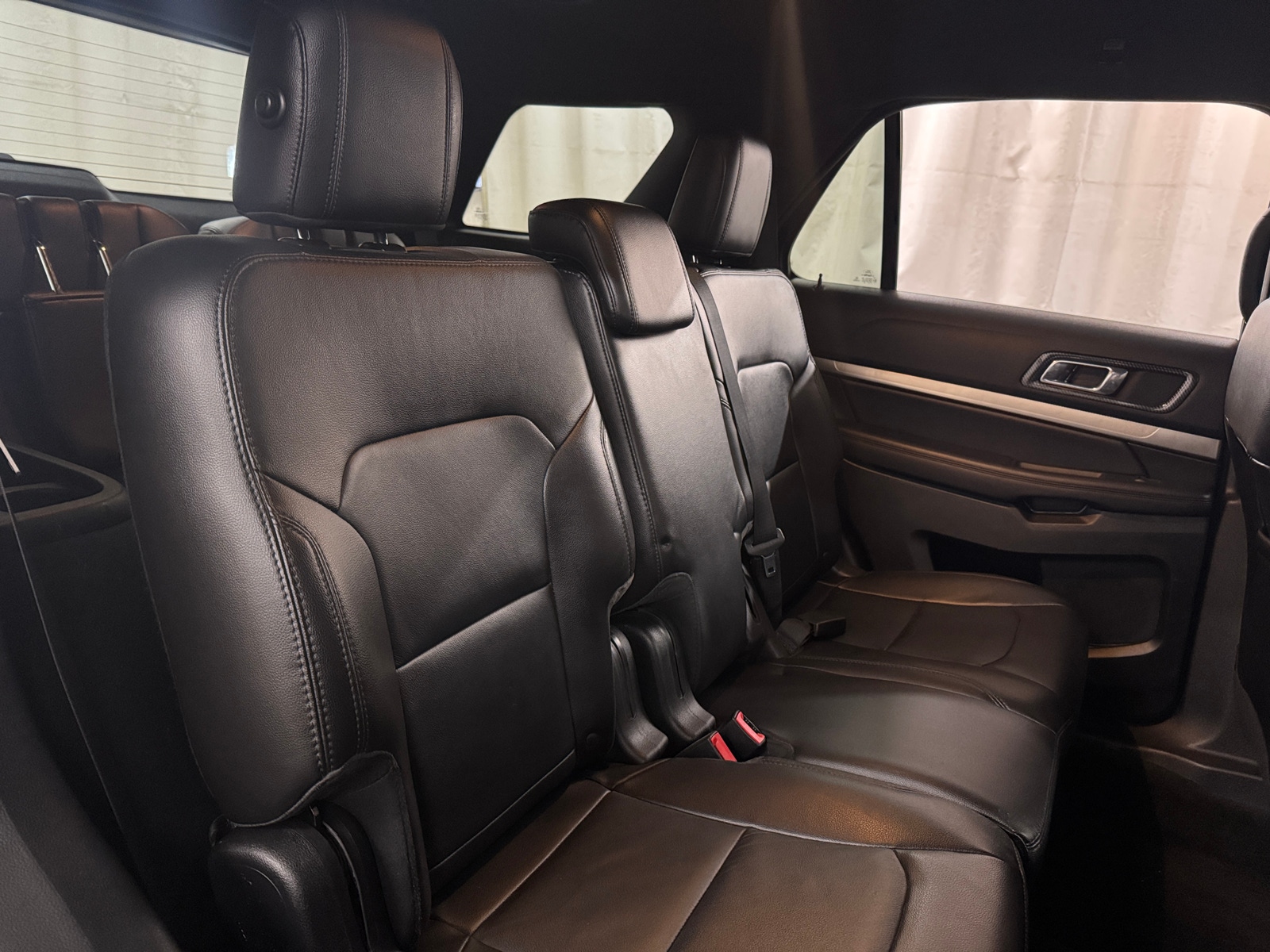 Thumbnail: 2018 Ford Explorer - 6