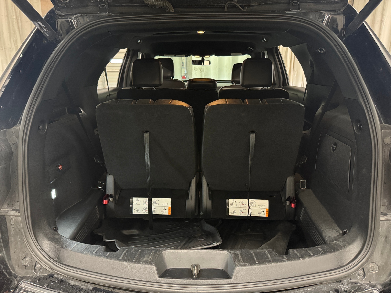 Thumbnail: 2018 Ford Explorer - 7