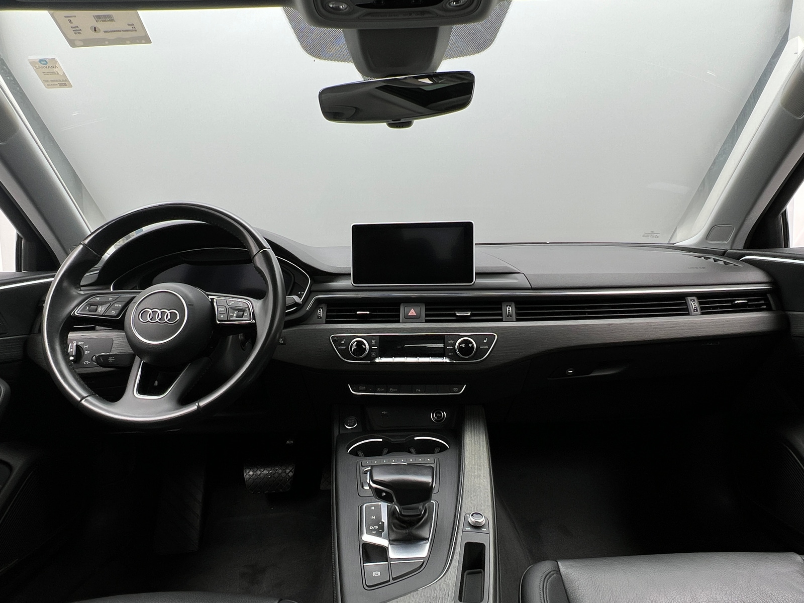 Thumbnail: 2019 Audi A4 - 2