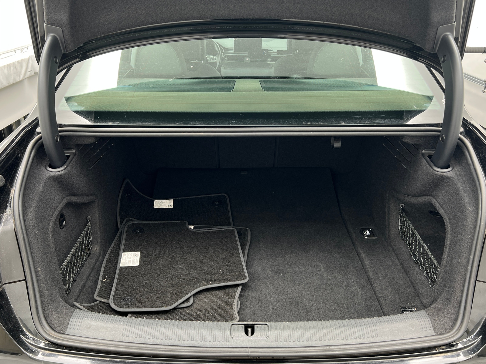 Thumbnail: 2019 Audi A4 - 6