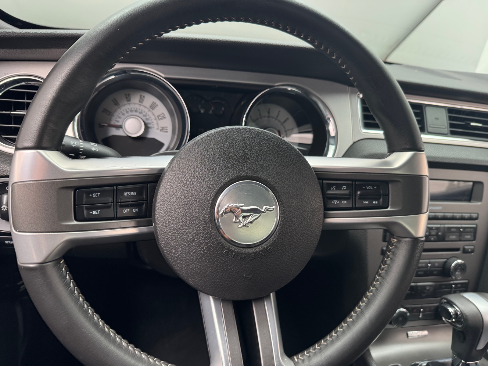 Thumbnail: 2010 Ford Mustang - 3