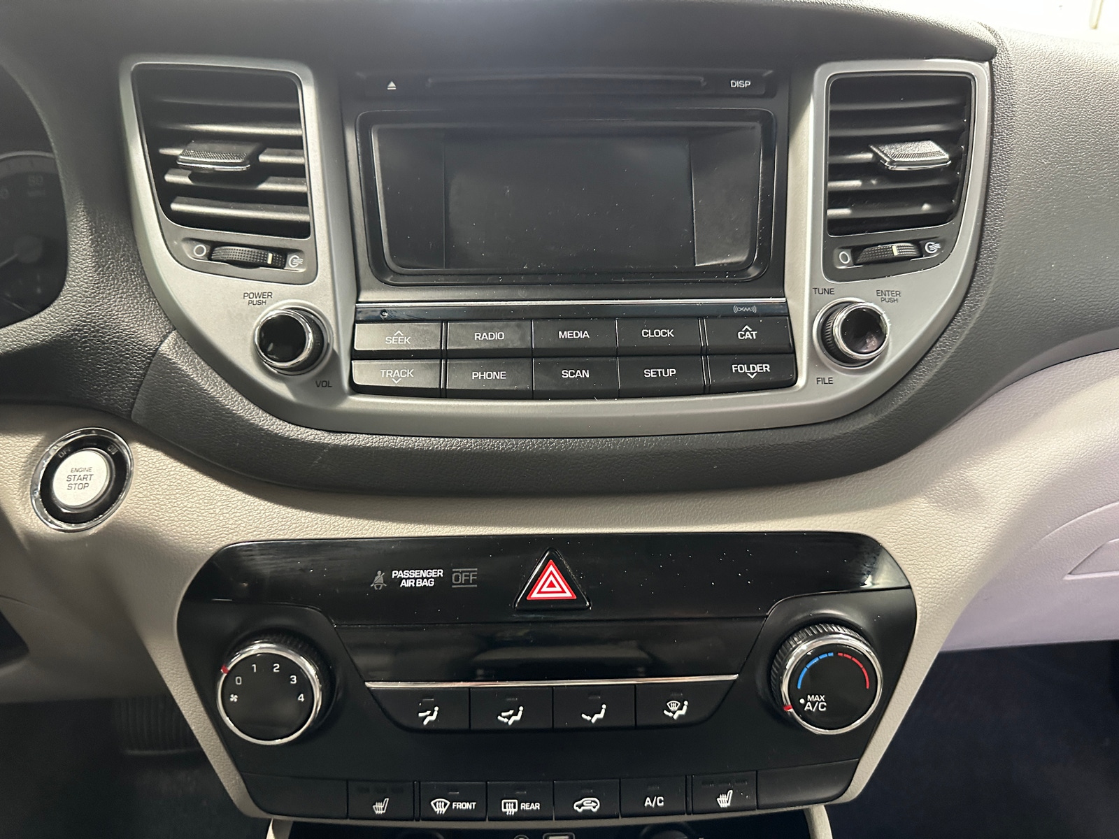 Thumbnail: 2017 Hyundai Tucson - 4