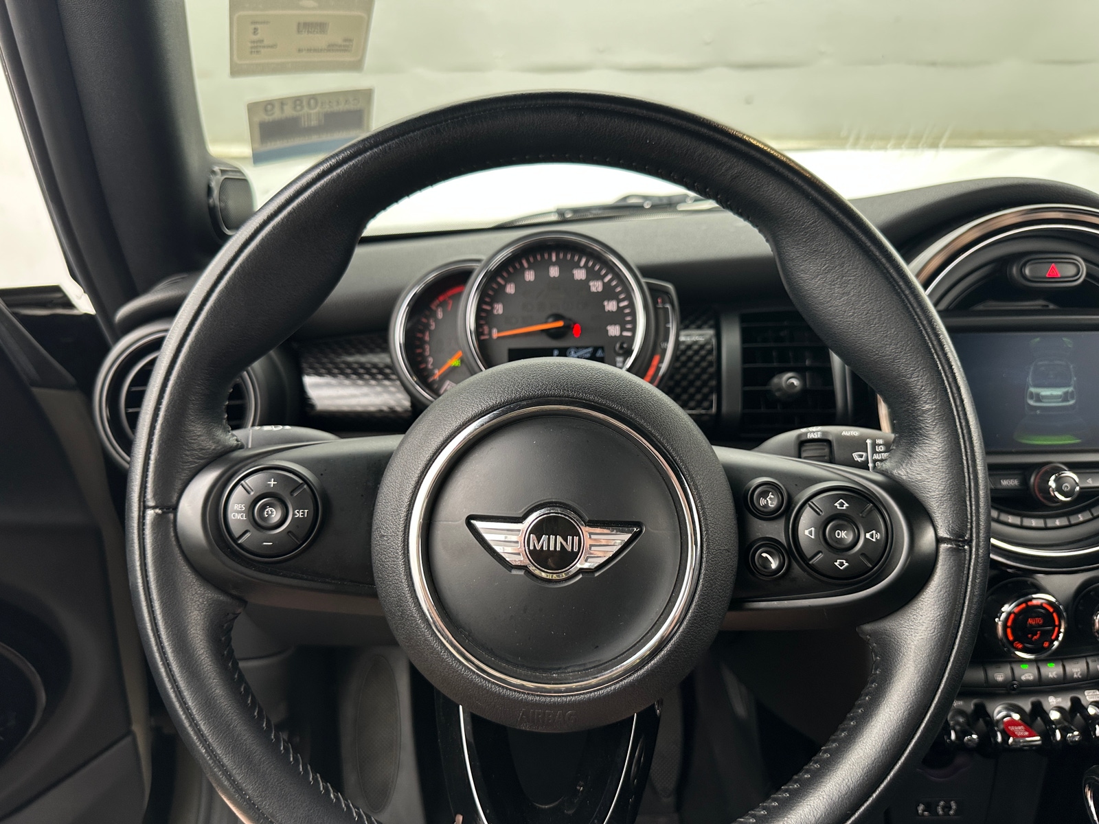 Thumbnail: 2018 MINI Cooper Convertible - 4